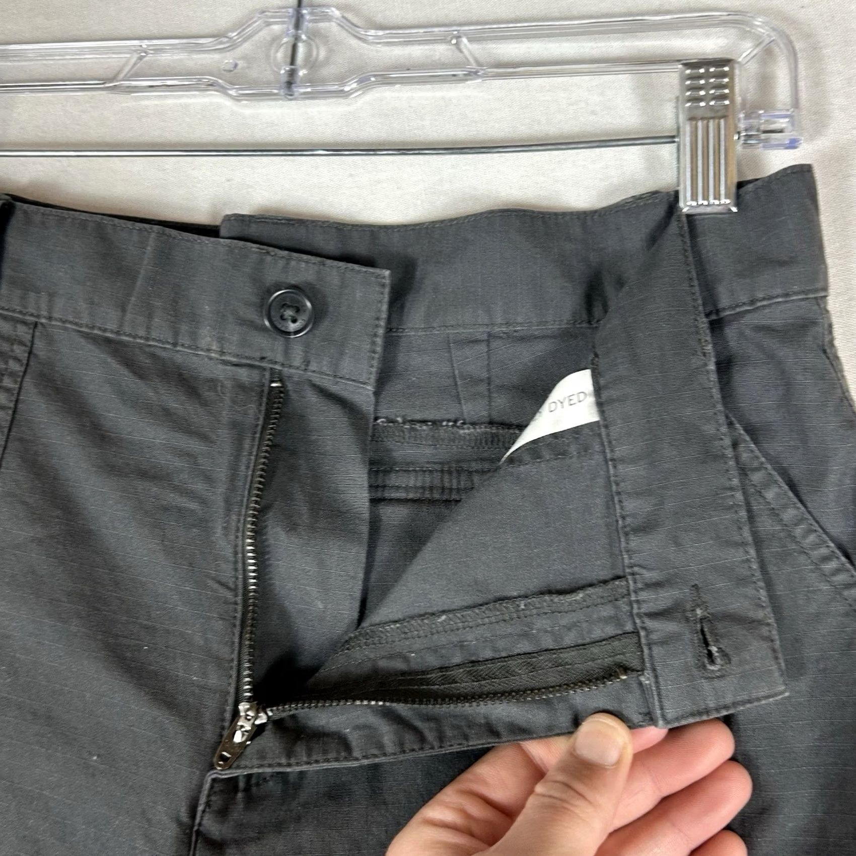 Eddie Bauer Eddie Bauer Cargo Pants Joggers Women Size 6 Gray Cargo Pockets Stretch Hiking Size 28" / US 6 / IT 42 - 4 Thumbnail