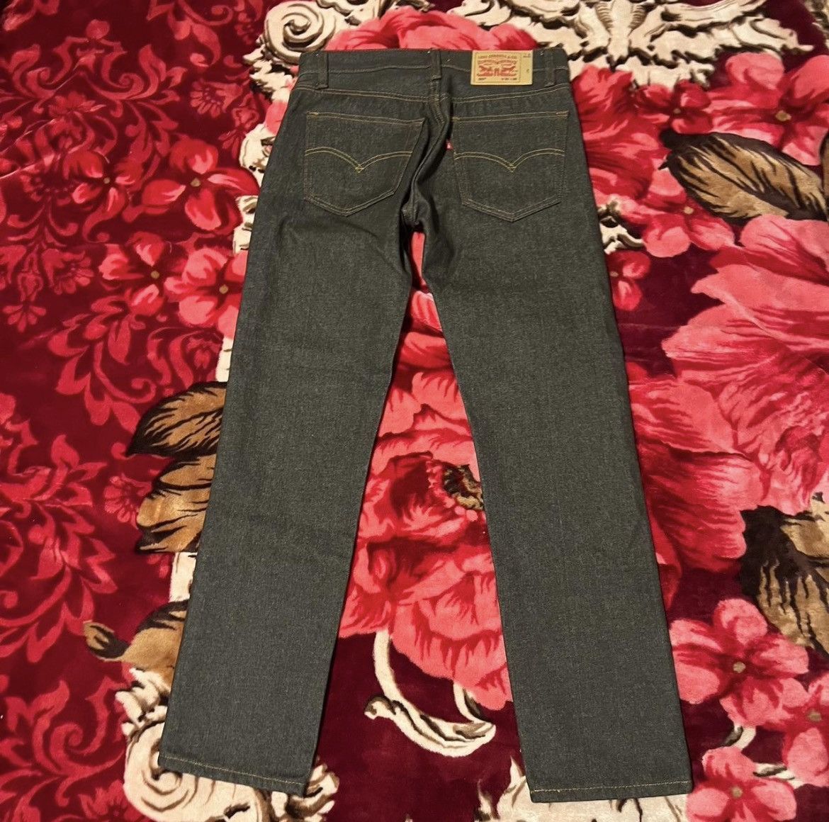 Levi's Levi's 501 dark wash straight leg jeans Size US 32 / EU 48 - 2 Thumbnail