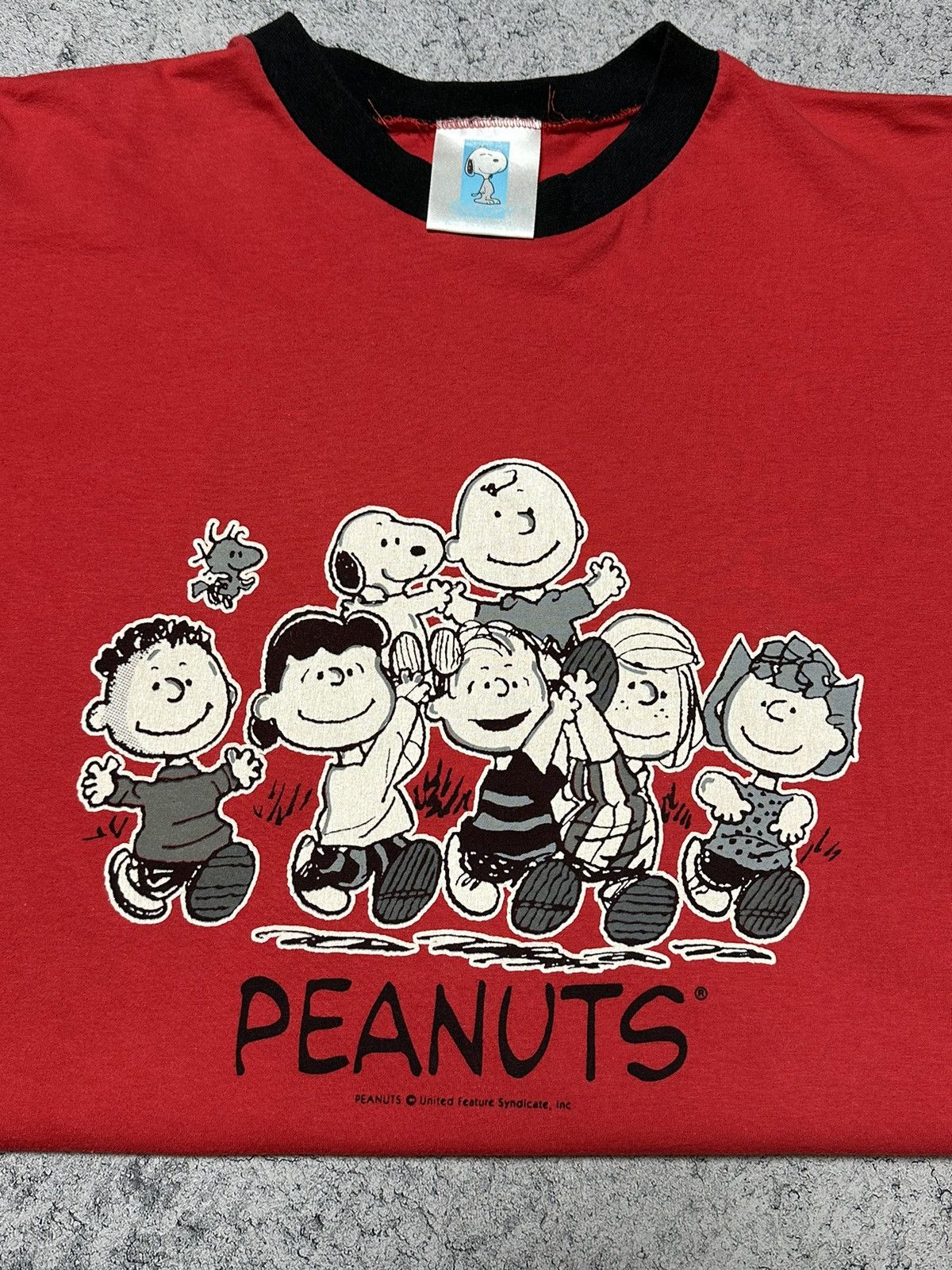 Peanuts Vintage Peanuts Snoopy Cartoon T-Shirt Size US L / EU 52-54 / 3 - 3 Thumbnail