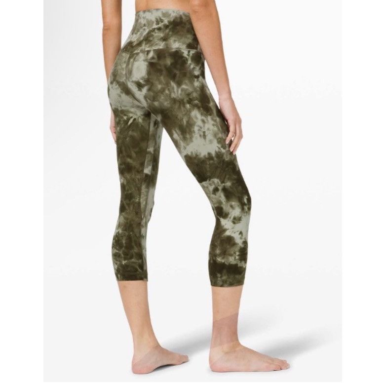 Lululemon 𝓛𝓾𝓵𝓾𝓵𝓮𝓶𝓸𝓷 Align Crop 21" *Diamond DyeDiamond Dye Li Size 27" / US 4 / IT 40 - 1 Thumbnail