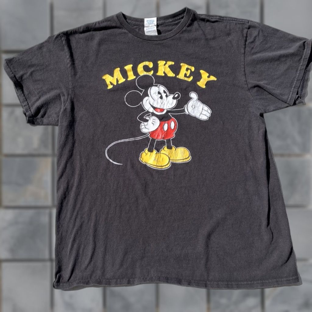 Disney Mickey Mouse T-Shirt Black Spell-Out L Disney Art Classic Men’s Cotton Short Sleeve Crew Neck Vintage? Size US L / EU 52-54 / 3 - 1 Thumbnail