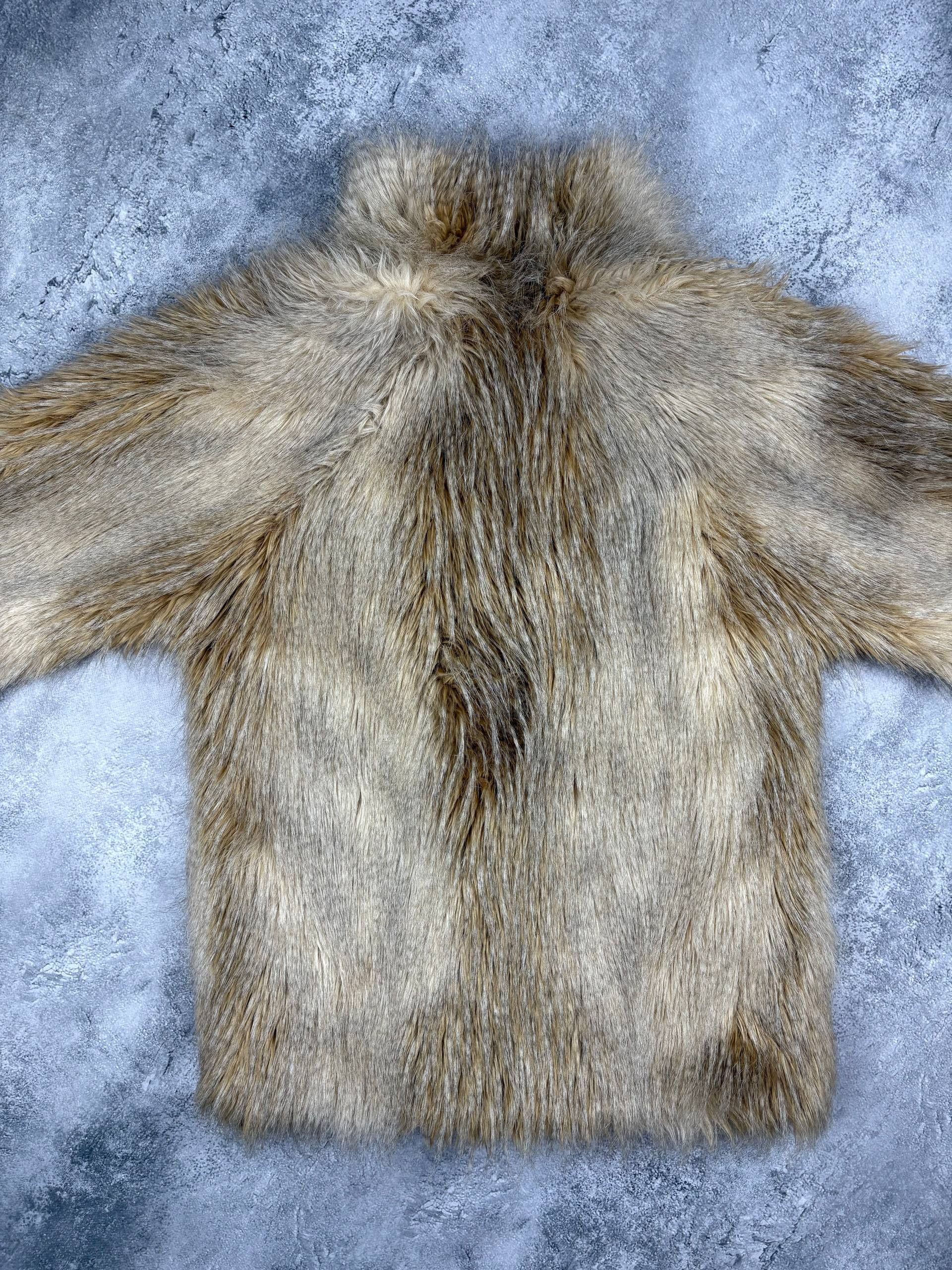 Juicy Couture Juicy Couture Faux fur coat vintage jacket Tan Shaggy Plush Size M / US 6-8 / IT 42-44 - 9 Thumbnail