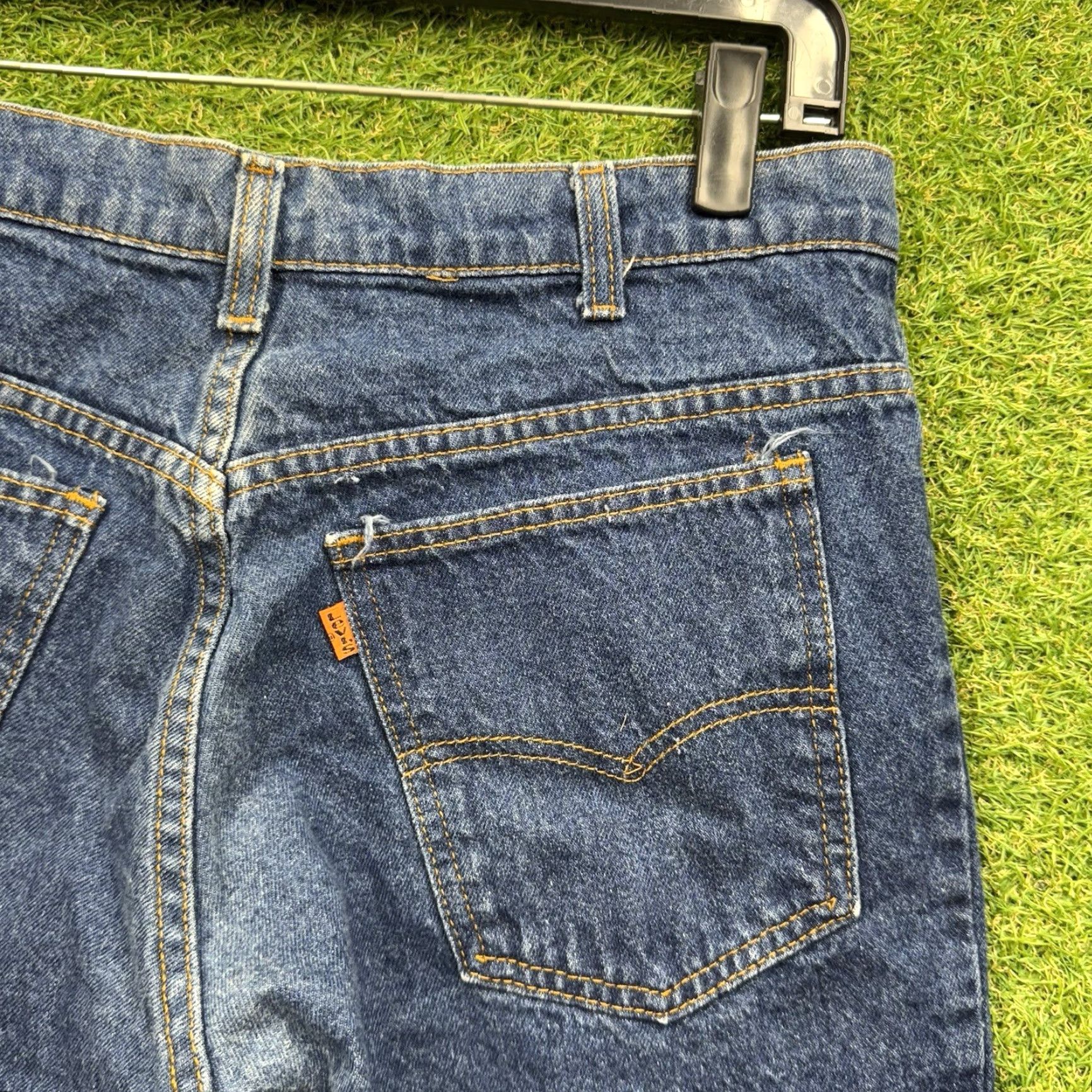 Levi's VINTAGE Levi's Jeans Shorts Womens 30 Regular Denim Blue 5-Pocket Bootcut Dark 80s USA 70s Size 30" / US 8 / IT 44 - 7 Thumbnail