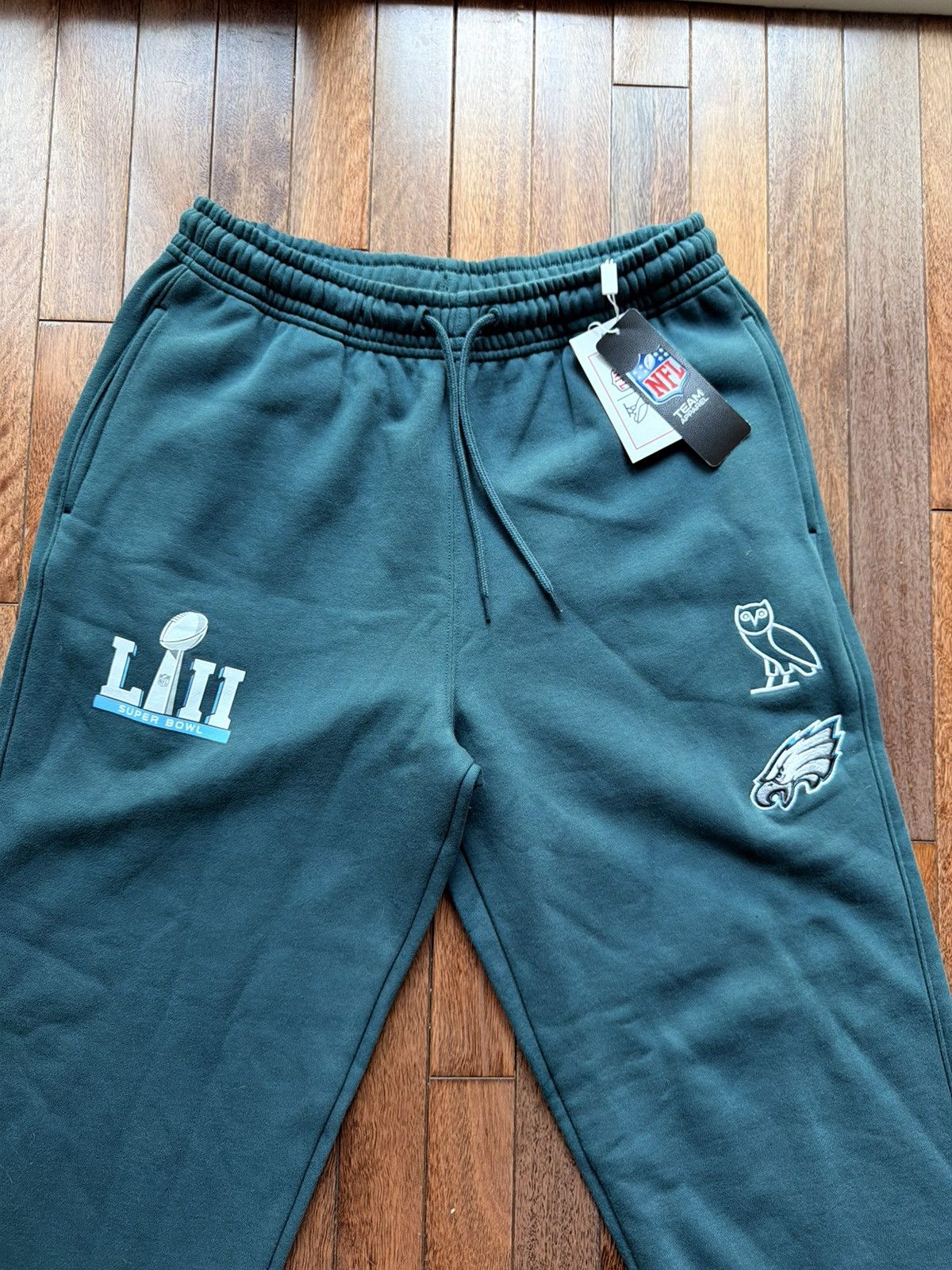 NFL × October's Very Own Octobers Very Own OVO NFL Eagles Sweatpants - midnight green Size US M / EU 48-50 / 2 - 3 Thumbnail
