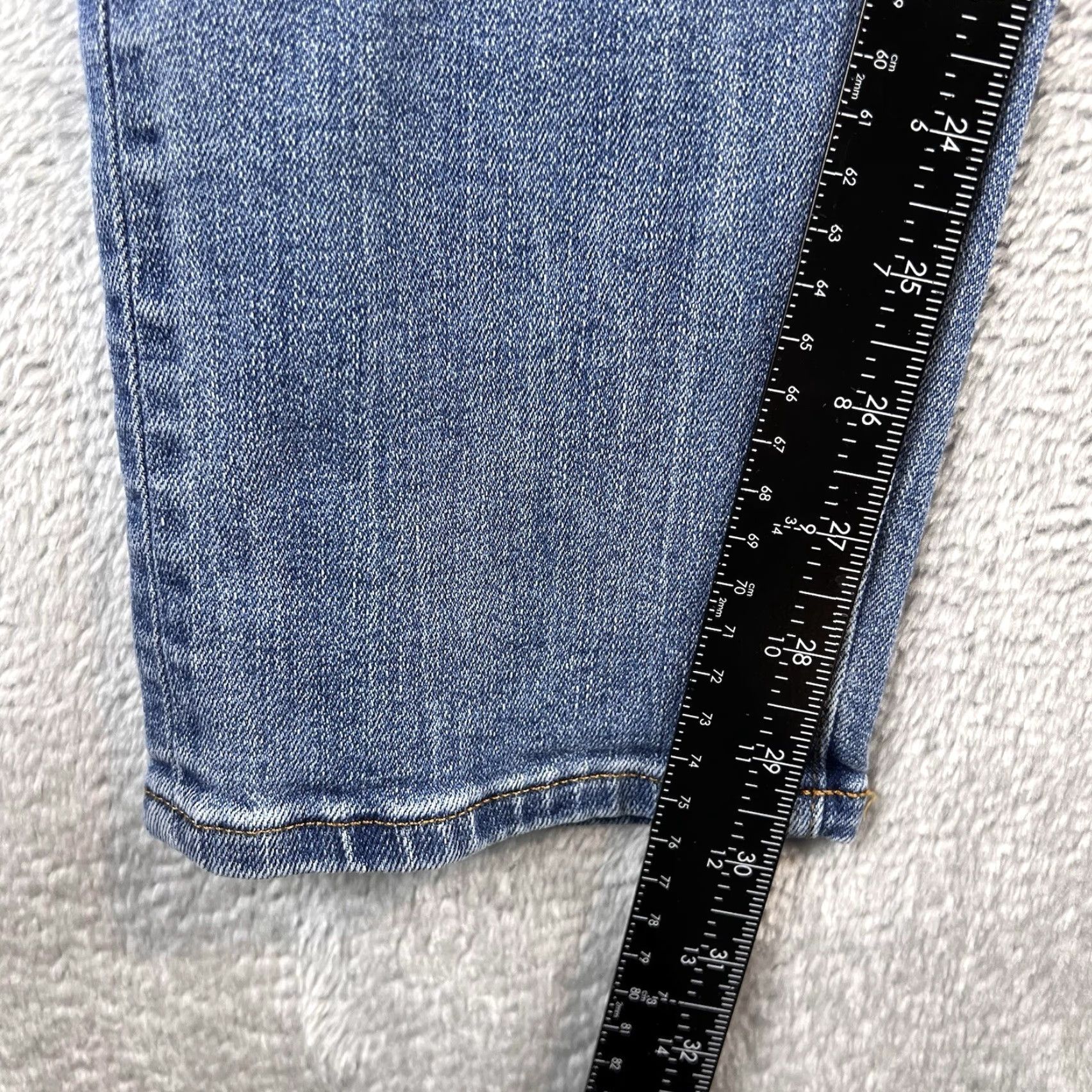American Eagle Outfitters American Eagle Outfitters Air Flex+ Jeans Athletic Blue Denim 31x32 Men Straight Jeans Size US 31 - 7 Thumbnail