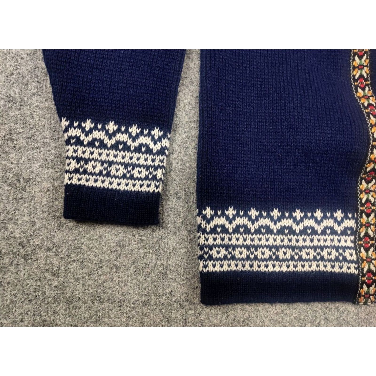 Vintage VINTAGE Nordstrikk Norwegian Wool Pattern Knit Cardigan sweater Men XS? No size? 90s Fair Isle Blue Wool Cardigan Size US M / EU 48-50 / 2 - 5 Thumbnail