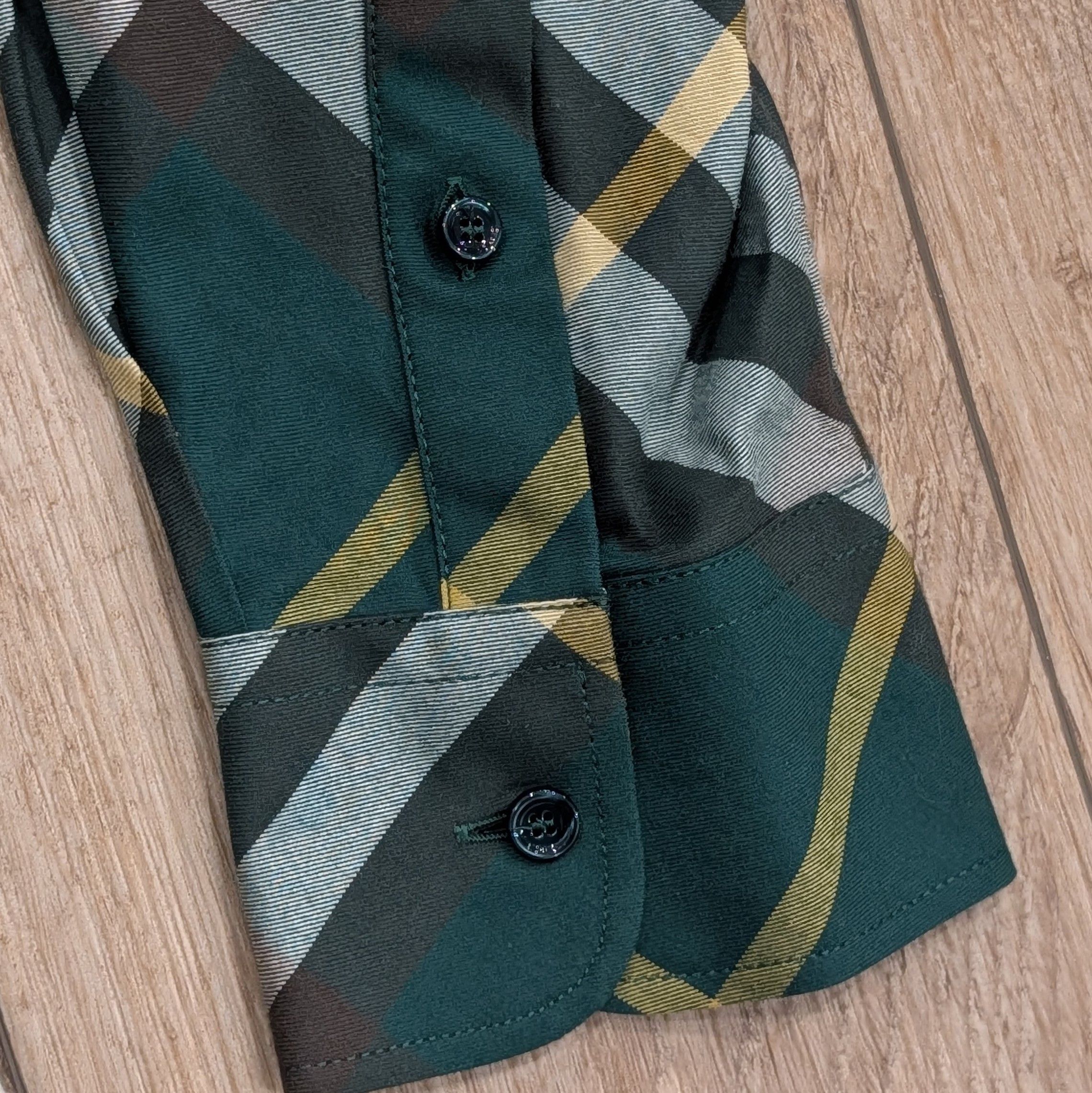 Burberry BURBERRY Check Pattern Twill Button Up Shirt Green 2XL Size US XXL / EU 58 / 5 - 5 Thumbnail