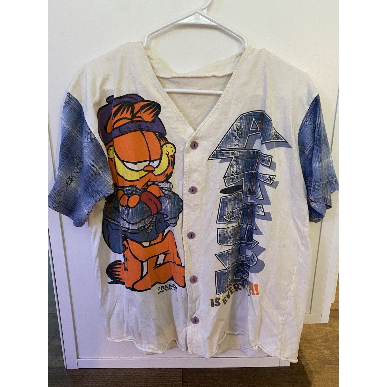 Other Vintage 1990s Garfield Shirt Freeze New York Size US L / EU 52-54 / 3 - 1 Thumbnail