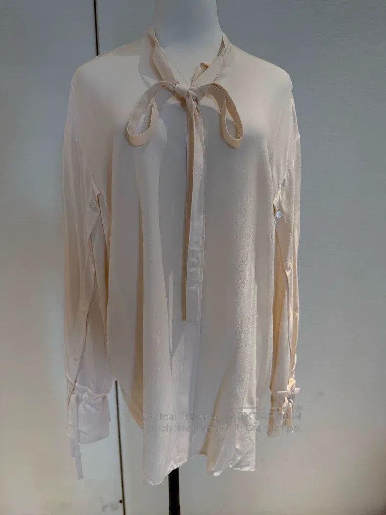 Hermes Hermes Champagne Silk Long Sleeve Shirt Size XXS / US 00 / IT 34 - 1 Thumbnail