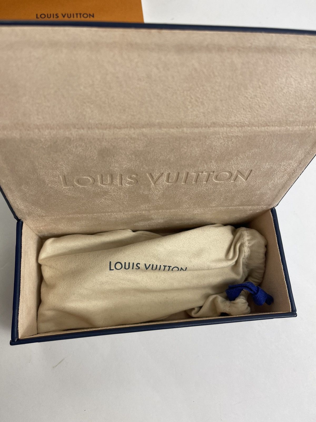 Louis Vuitton VIRGIL ABLOH x NIGO LV2 BLACK RARE SUNGLASSES Size ONE SIZE - 8 Thumbnail
