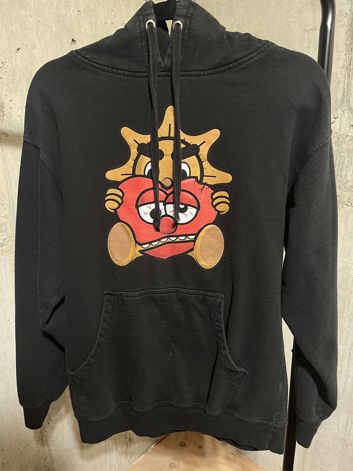 Glo Gang Glo Gang Thot Breaker Hoodie / Believe Holding Heart II Size US M / EU 48-50 / 2 - 2 Thumbnail