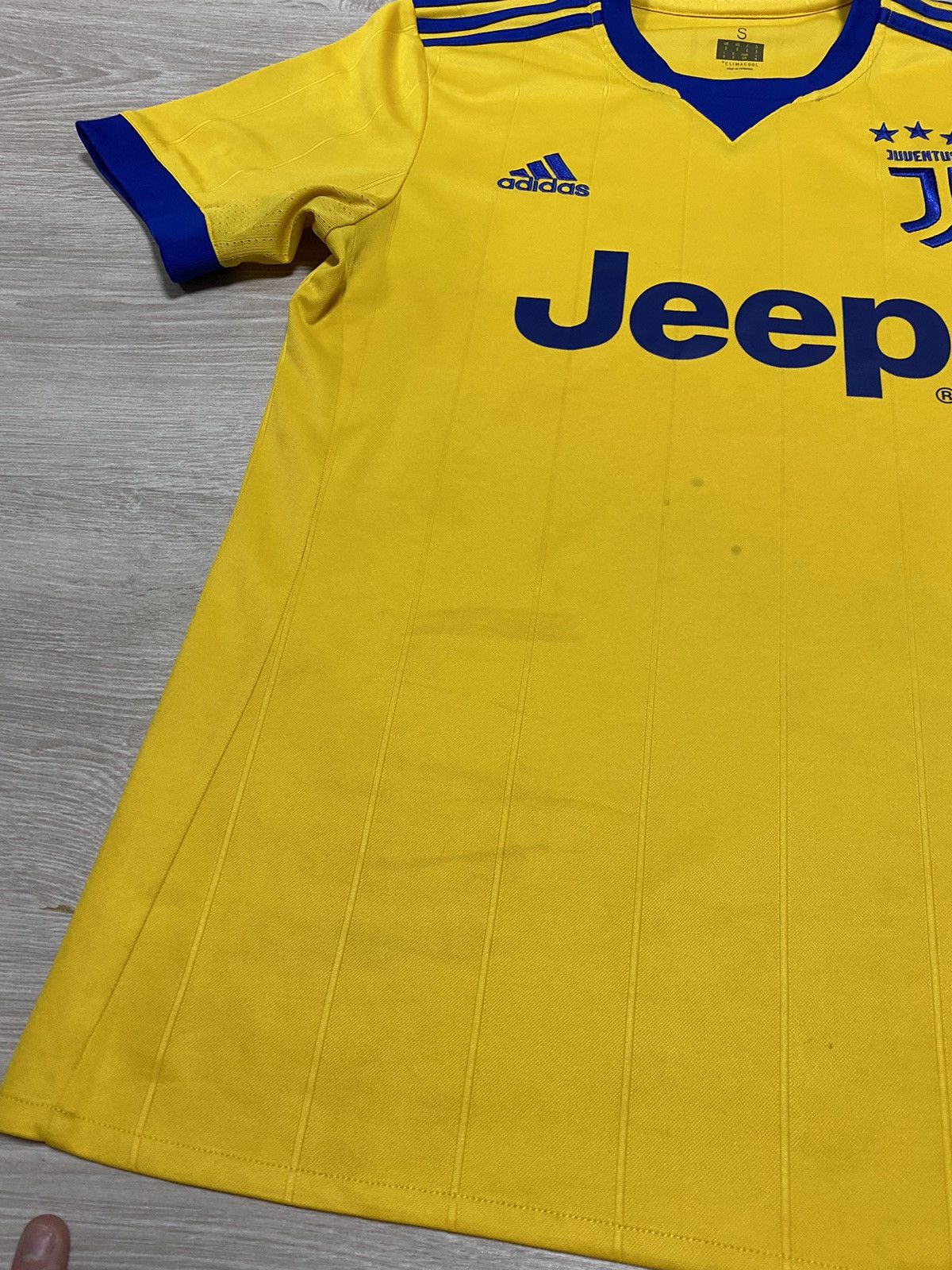 Adidas Adidas Jersey Juventus 2017 away shirt size S Size US S / EU 44-46 / 1 - 7 Thumbnail