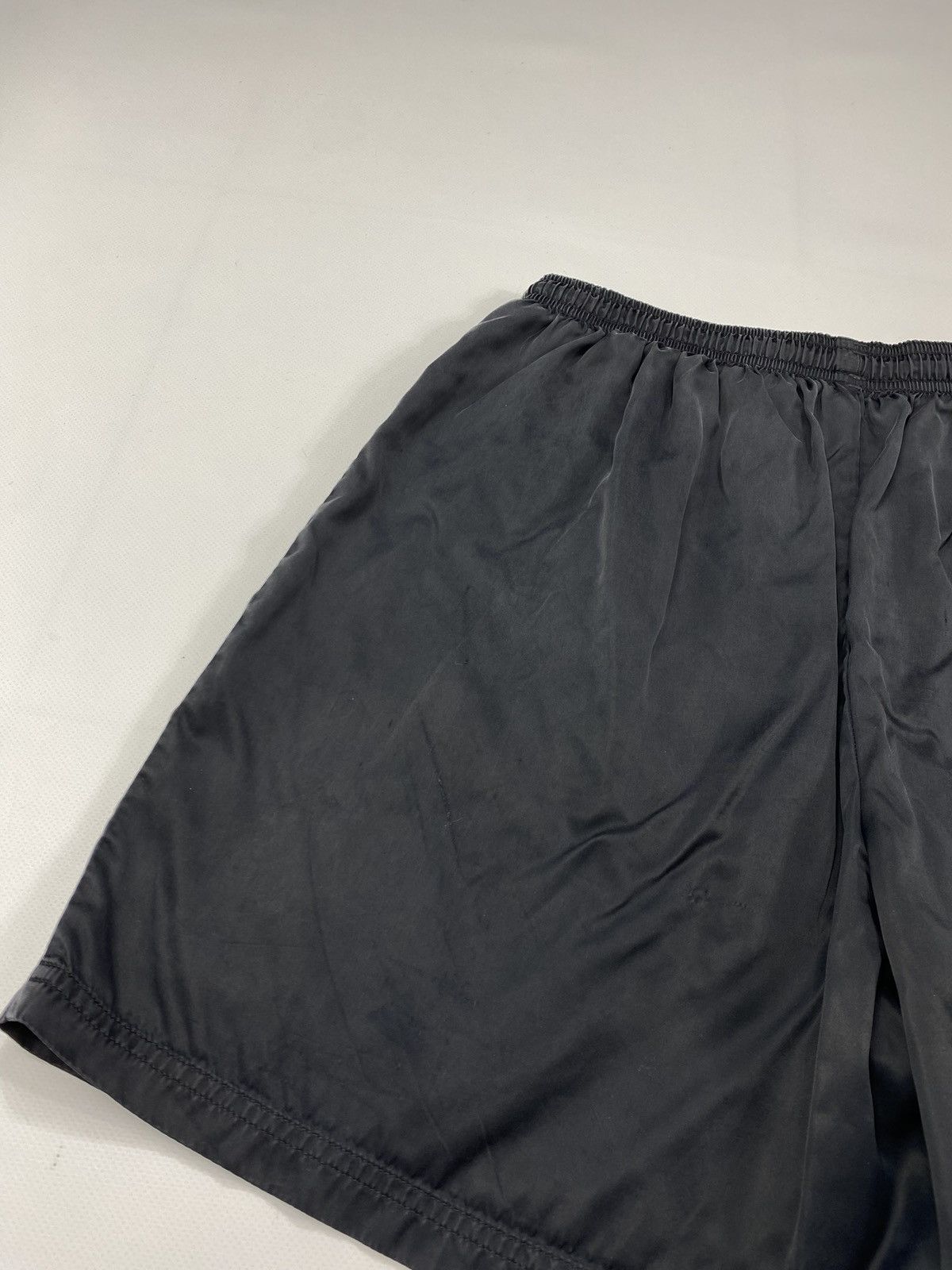Adidas 🔥LASTDROP🔥 #5 Vintage Adidas Graphite Black Nylon Shorts Size US 34 / EU 50 - 12 Thumbnail