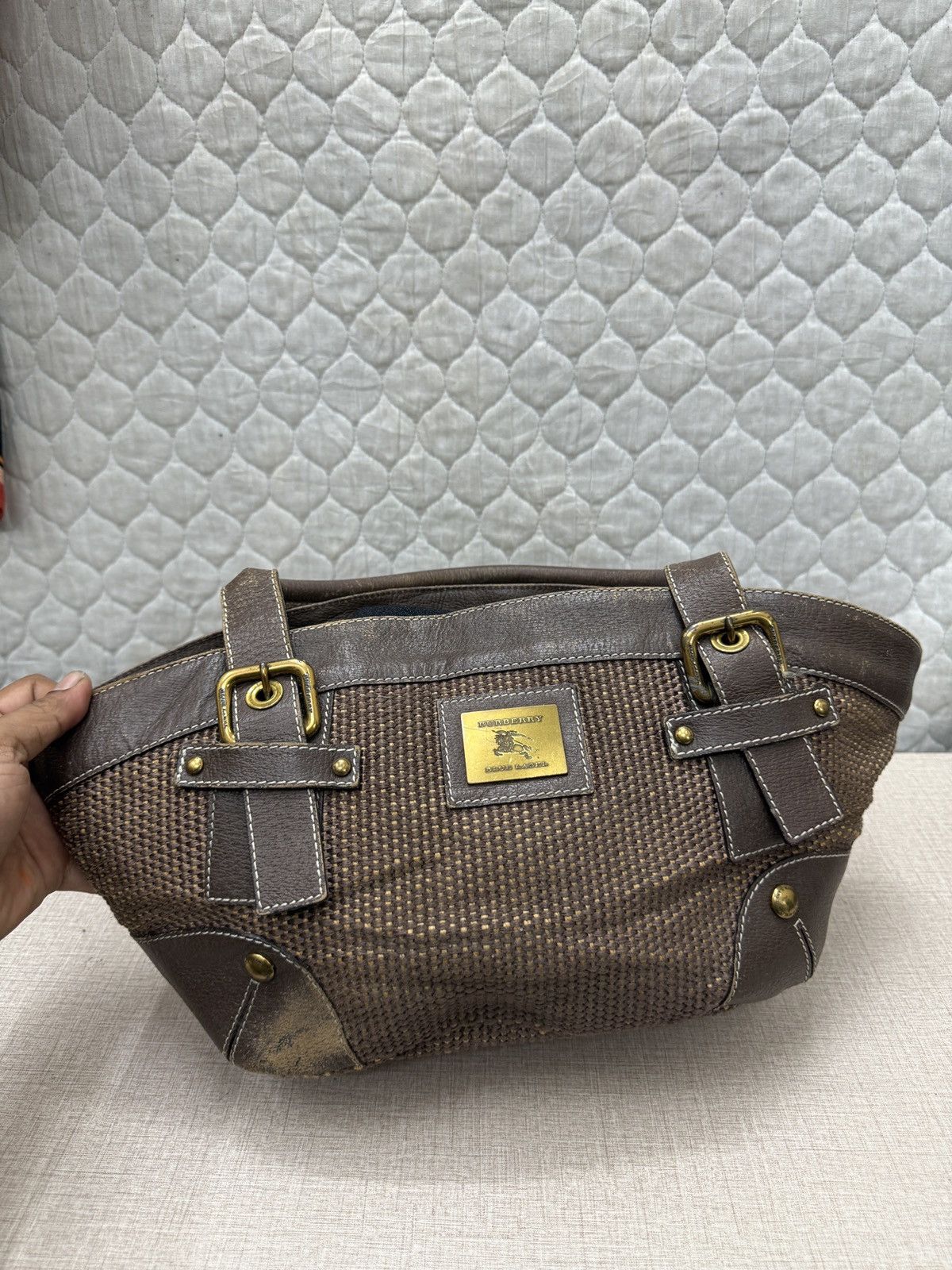 Burberry 🔥🔥🔥ARCHIVE BURBERRY BAG Size ONE SIZE - 3 Thumbnail
