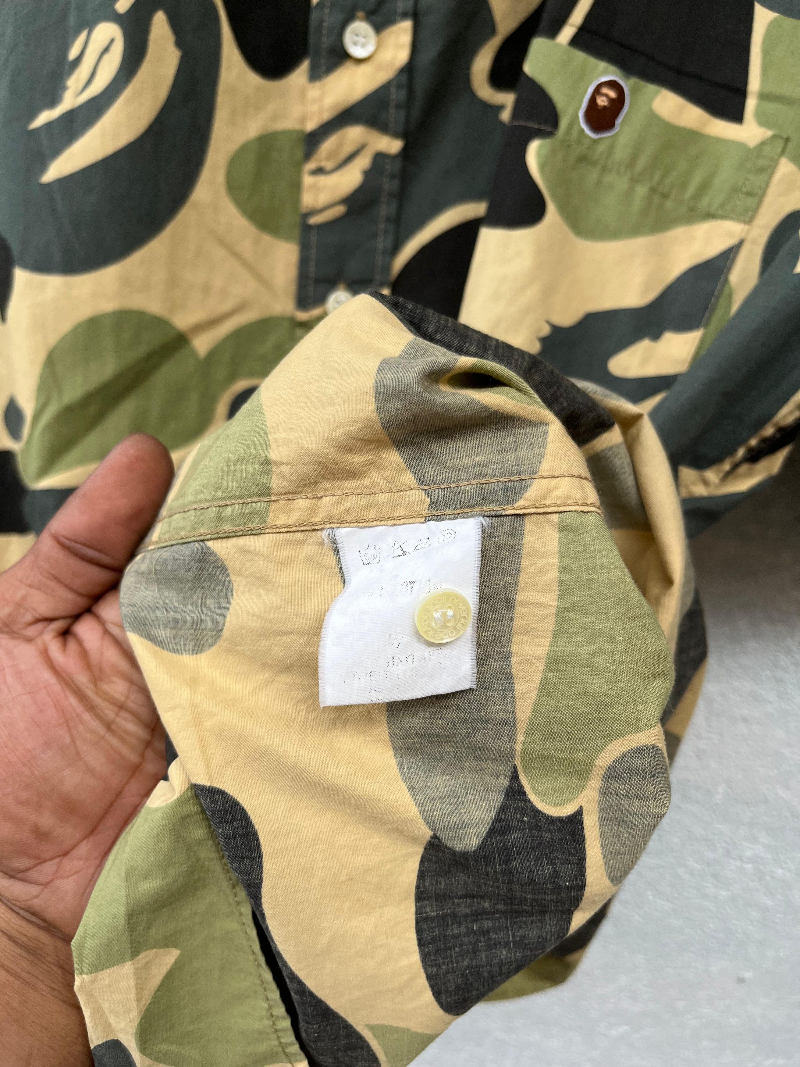 Bape Vtg A Bathing Ape Camo Button Shirt Size US L / EU 52-54 / 3 - 8 Thumbnail