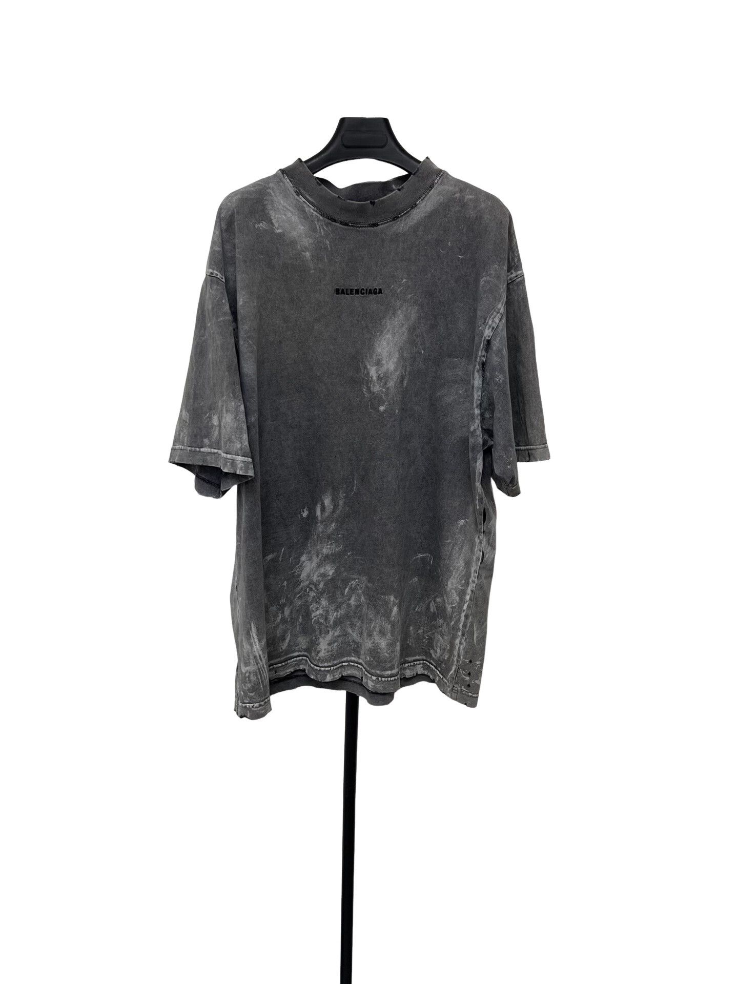 Balenciaga Balenciaga Washed Distressed Logo T-Shirt S Size US S / EU 44-46 / 1 - 1 Thumbnail