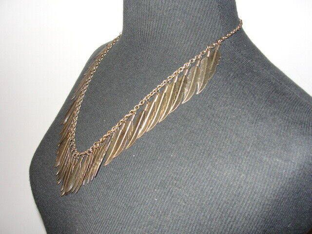 Designer Fun Bohemian Brass tone Multiple Feather Charm Necklace Size ONE SIZE - 4 Thumbnail
