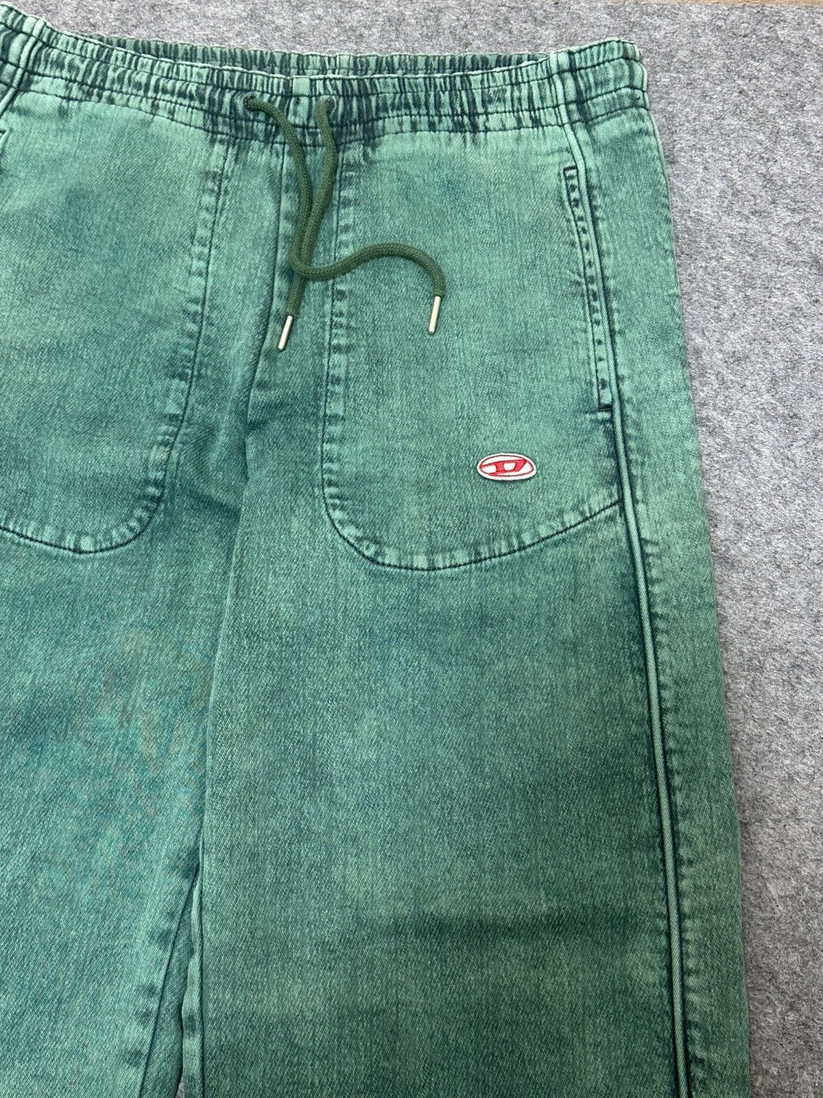 Diesel Diesel D-Martians Track Denim 09E32 straight-leg sweat jeans Size US 34 / EU 50 - 3 Thumbnail