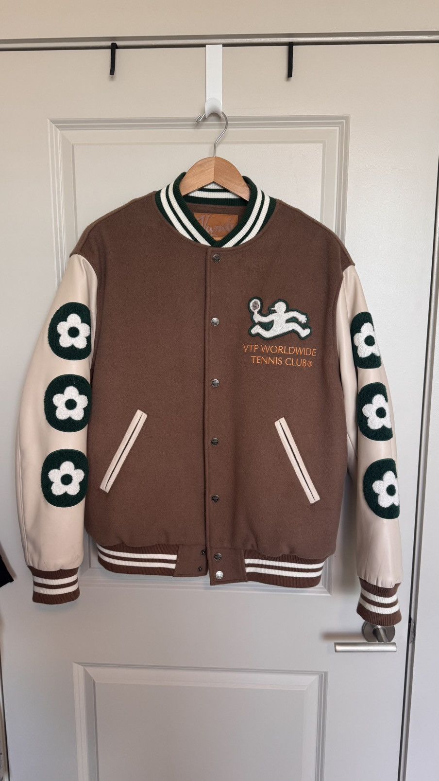 Vandy The Pink Tennis Varsity Size L