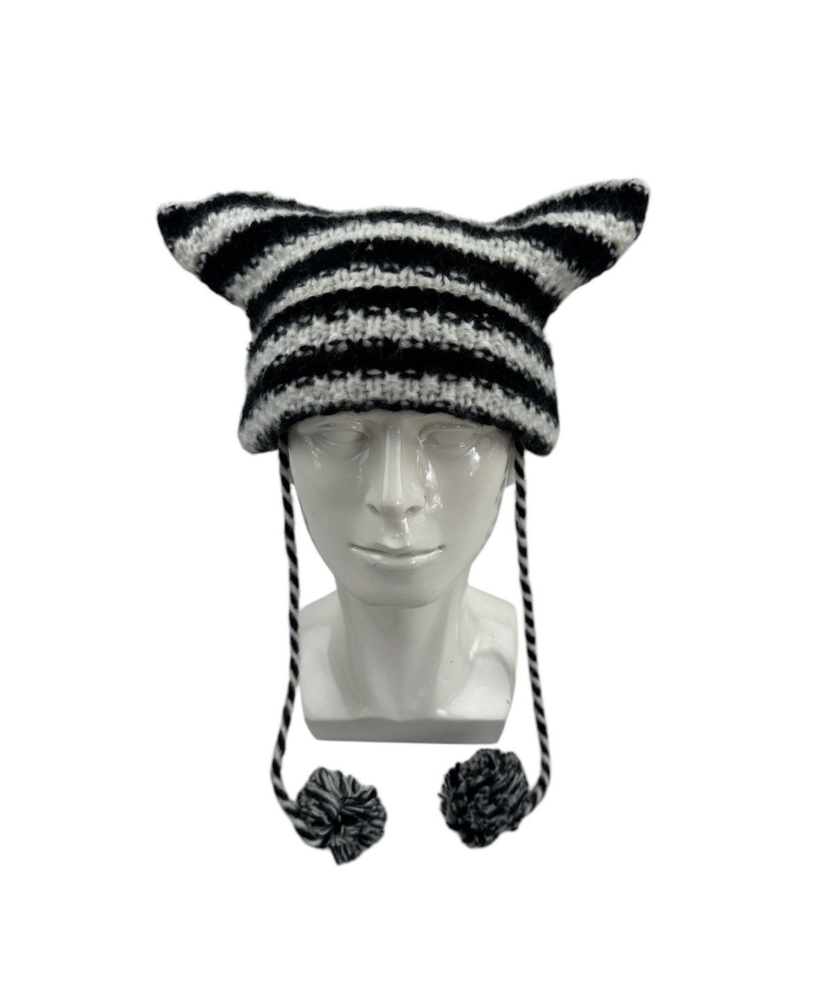 Japanese Brand KNITTED BEANIE HAT - TC 38 Size ONE SIZE - 1 Thumbnail
