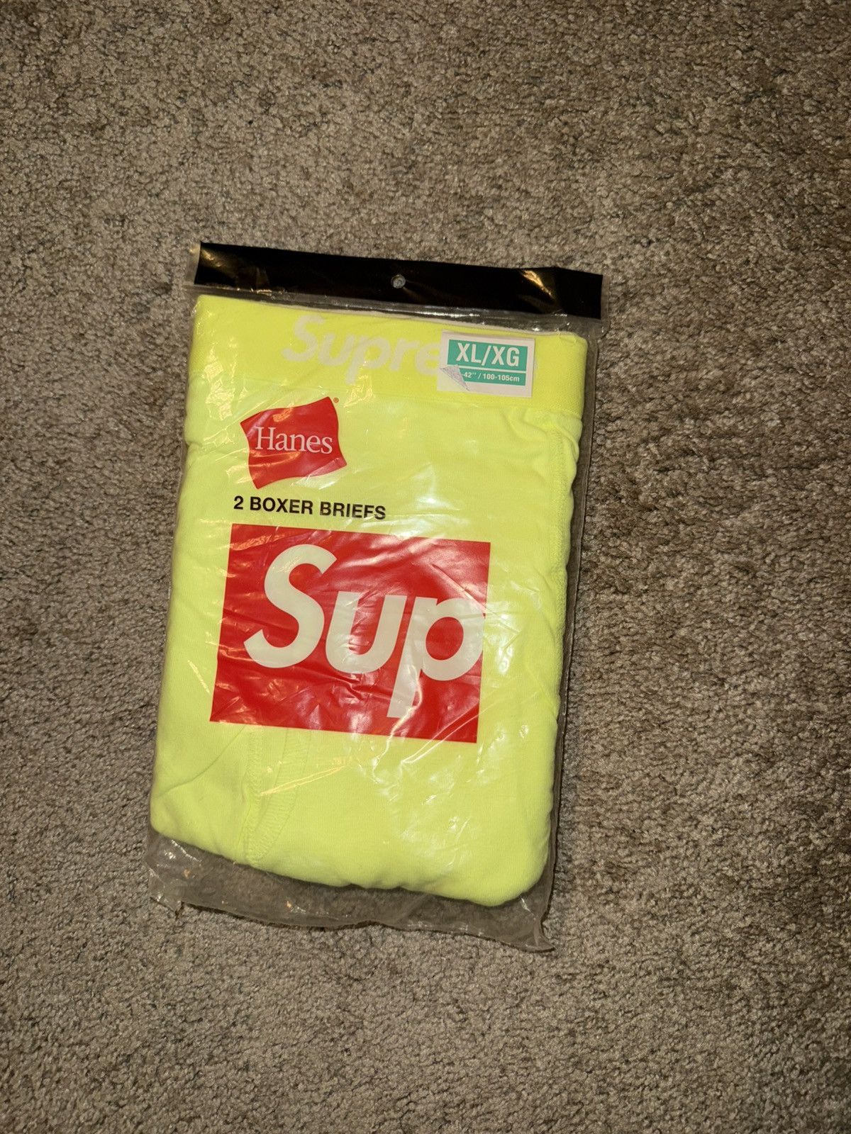 Hanes × Supreme Supreme x Hanes Boxer Briefs Size 40 - 1 Thumbnail