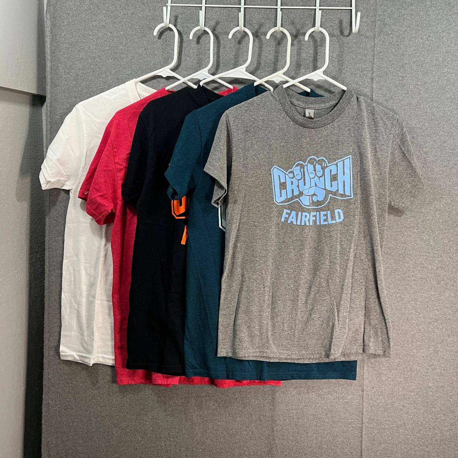 Other Bundle of 5 Crunch Fairfield Outdoor Athletic Casual T Shirt Size S / US 4 / IT 40 - 1 Thumbnail