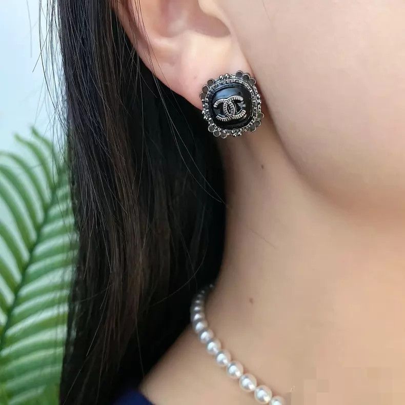 Chanel Chanel Square earrings Size ONE SIZE - 7 Thumbnail