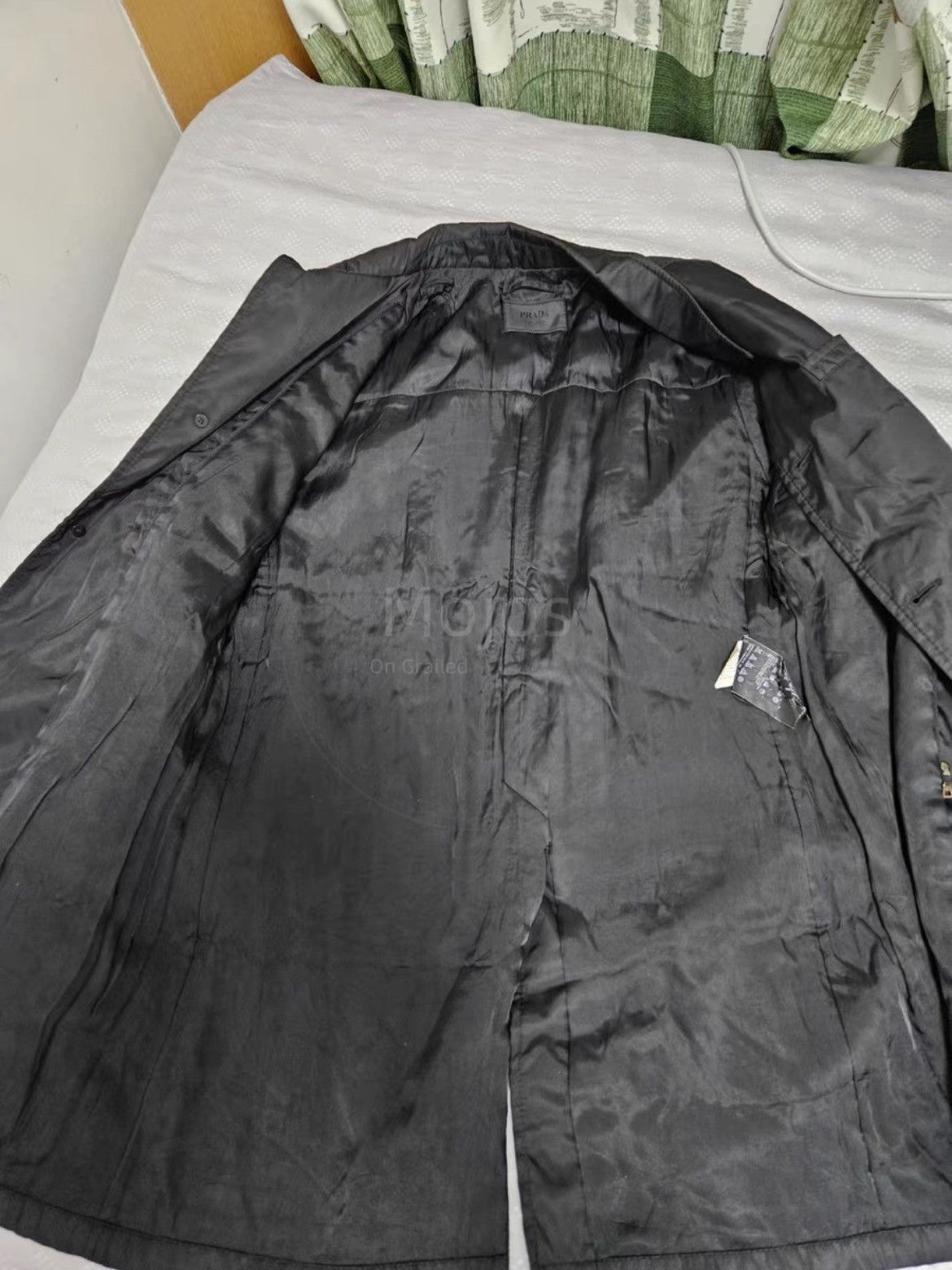 Prada Prada Nylon Trench Coat-2508 Size US L / EU 52-54 / 3 - 6 Thumbnail