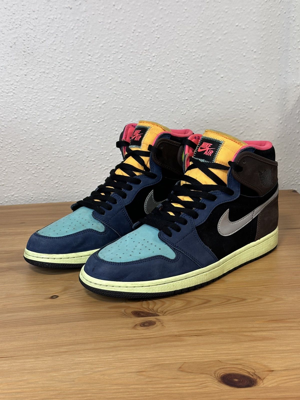 Jordan Brand × Nike Nike Air Jordan 1 Retro High Tokyo Bio Hack Size US 11.5 / EU 44-45 - 1 Thumbnail