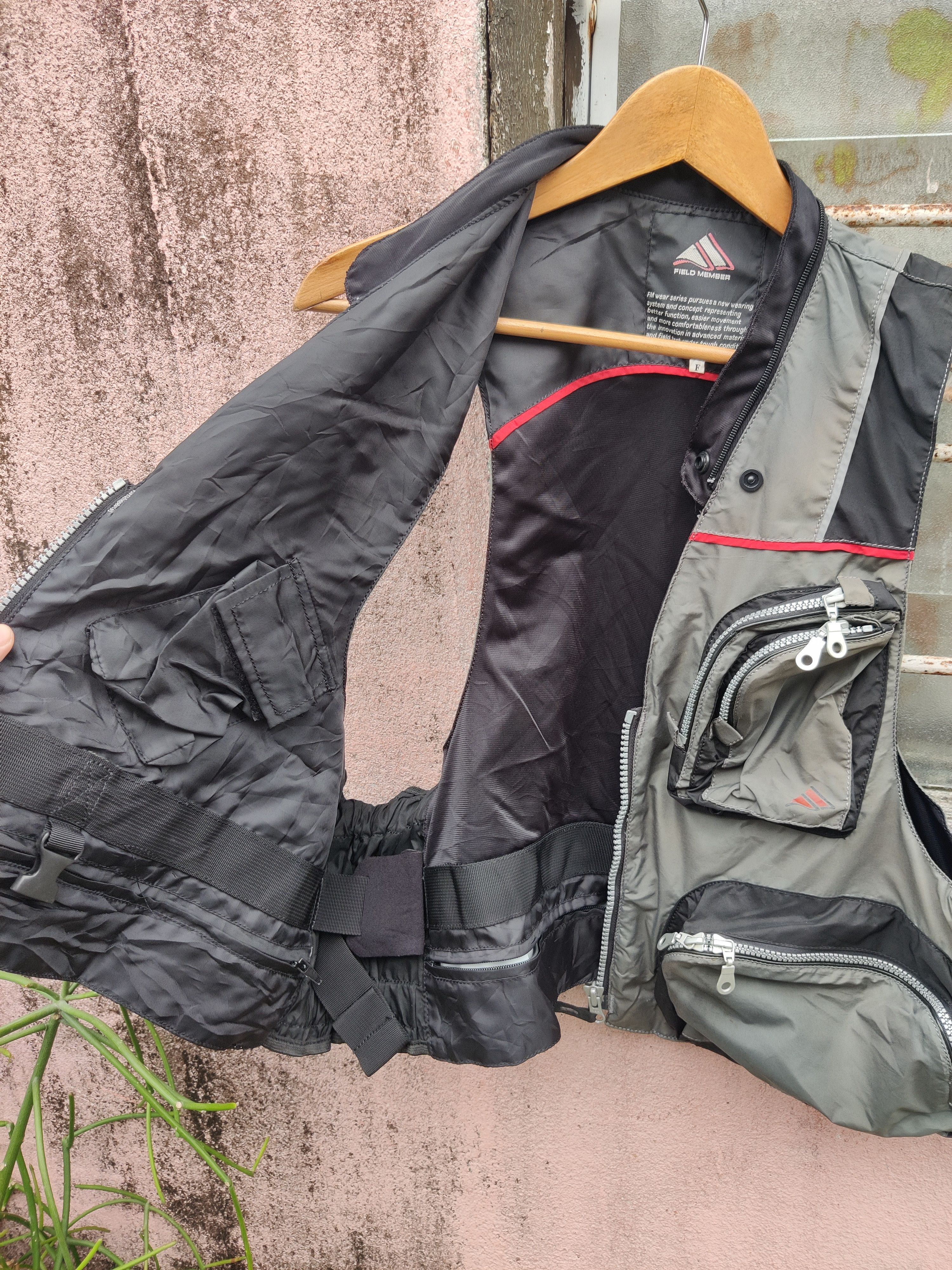 Japanese Brand Vintage Field Member RYOBL Tactical Hunting Vest Jacket Size US L / EU 52-54 / 3 - 5 Thumbnail
