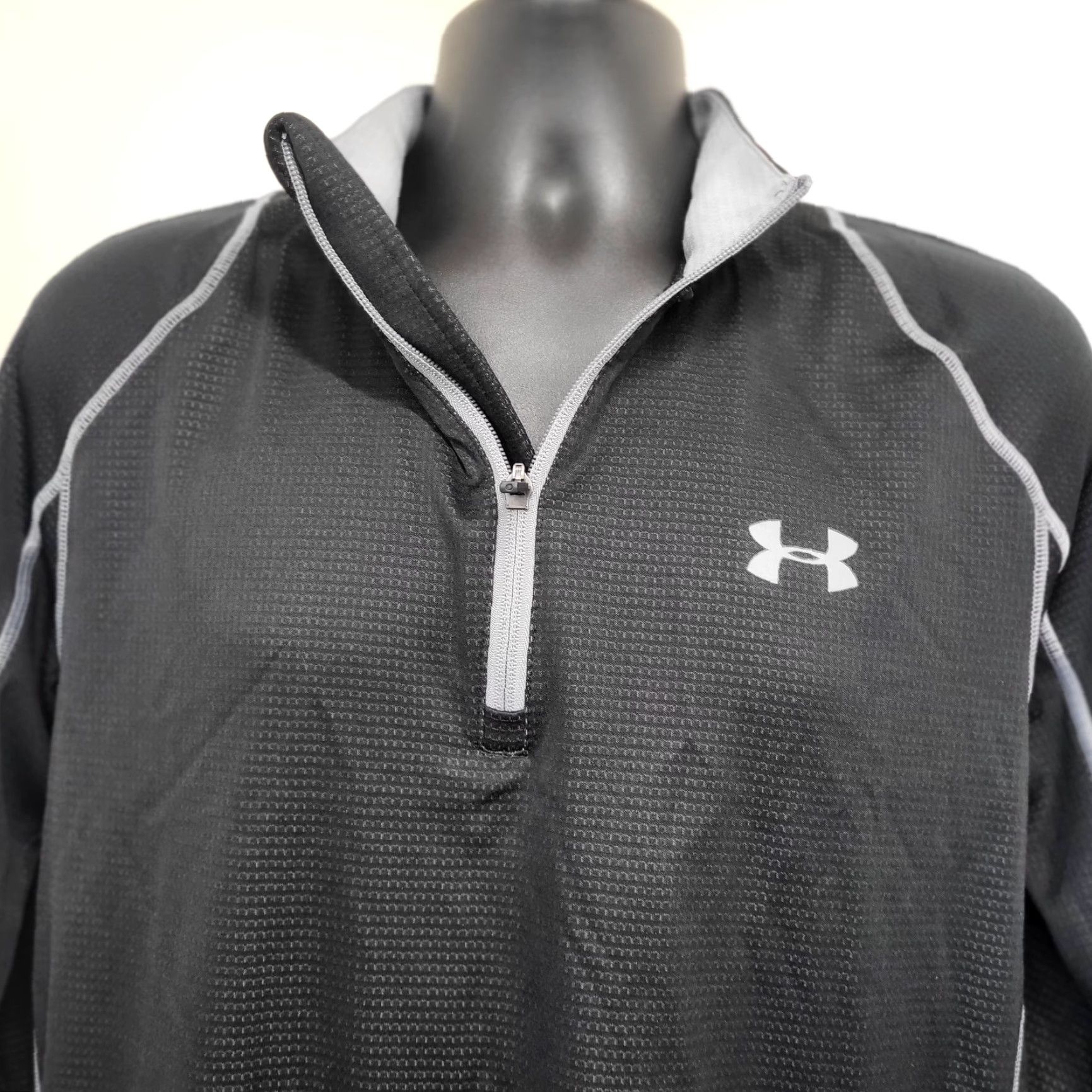 Under Armour Under Armour Quarter Zip Shirt Men L Black Fitted ColdGear Athletic Shirt Size US L / EU 52-54 / 3 - 5 Thumbnail