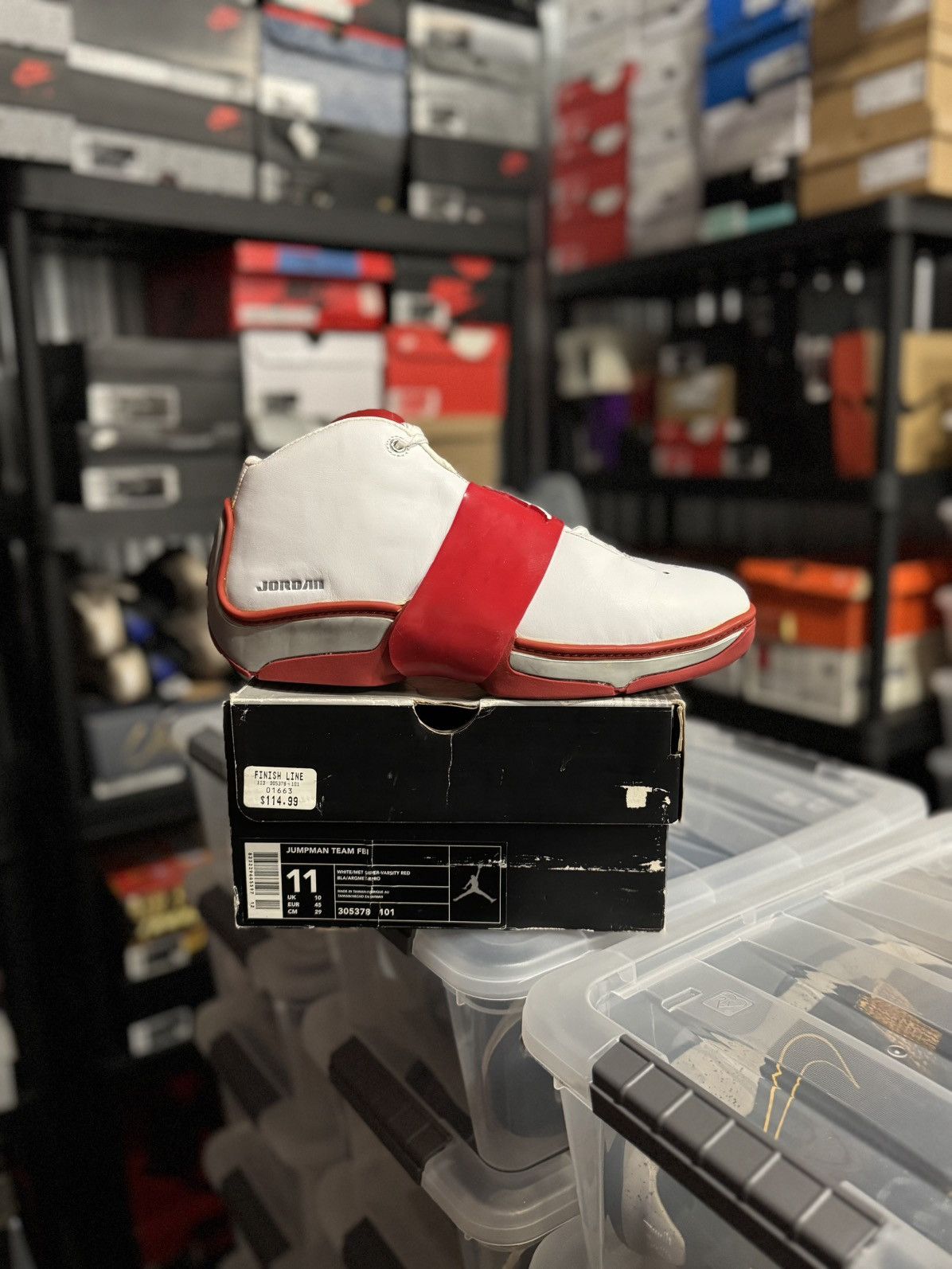 Jordan Brand Jordan Jumpman Team FBI White Varsity Red Size 11 Size US 11 / EU 44 - 1 Thumbnail