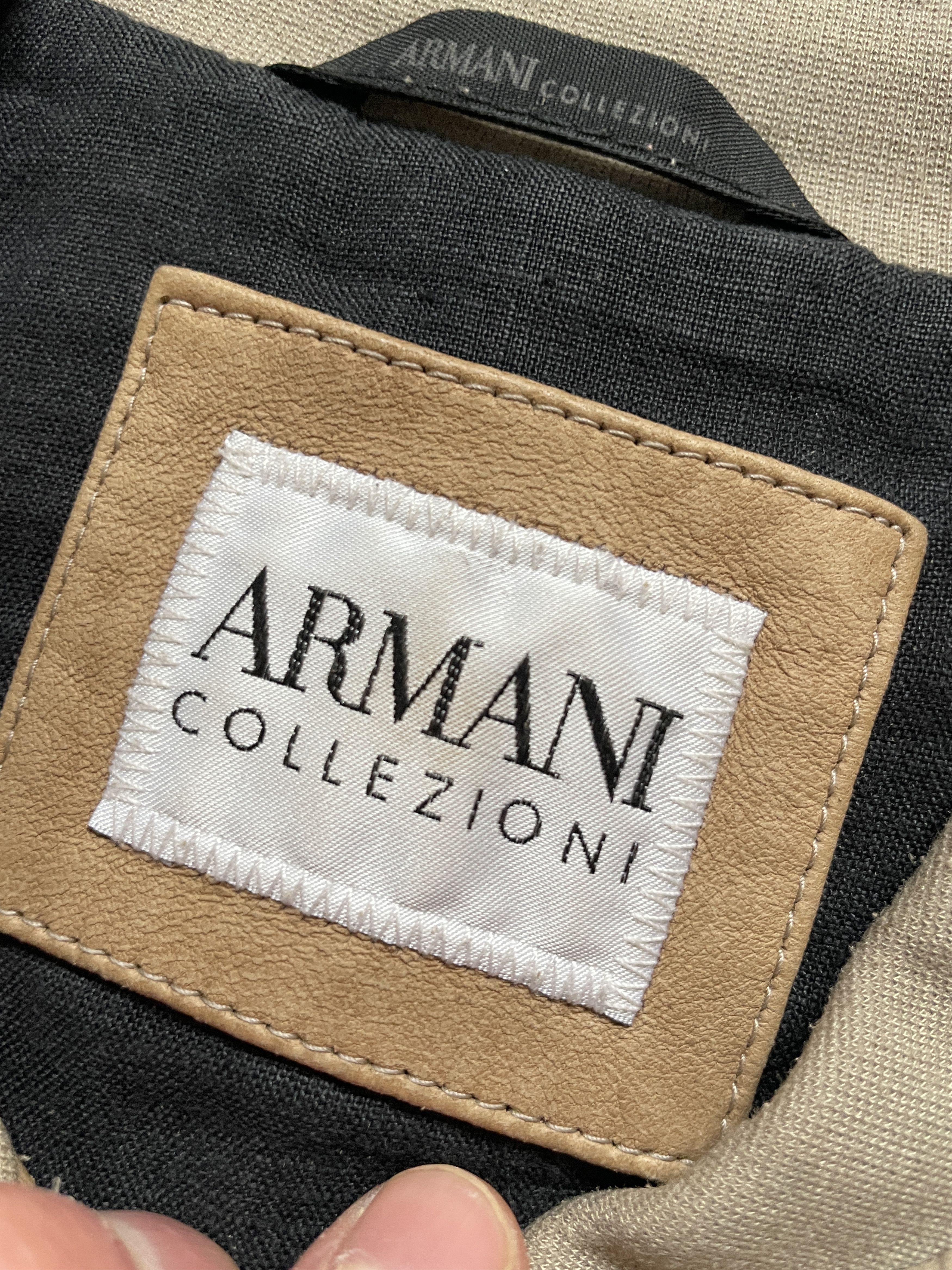 Armani Collezioni ARMANI COLLEZIONI BEIGE SLIM FIT SOFT LEATHER BIKER JACKET Size US L / EU 52-54 / 3 - 3 Thumbnail