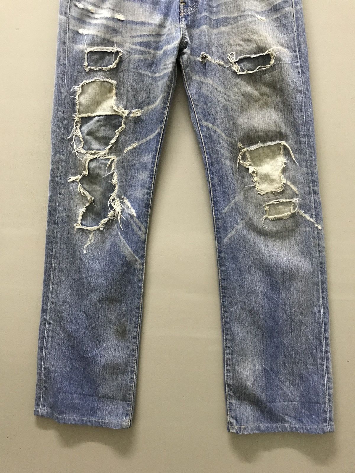 Levi's × Levi's Vintage Clothing × Vintage Vintage Levis 501 Distressed Patched Denim Pants Size US 32 / EU 48 - 3 Thumbnail
