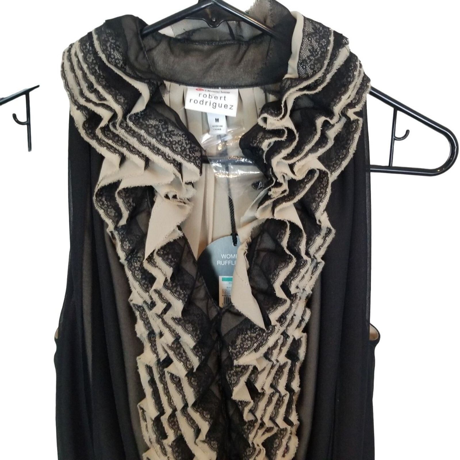 Robert Rodriguez Robert Rodriguez Target Womens Ruffle Blouse Sz M Whimsigoth Size M / US 6-8 / IT 42-44 - 4 Thumbnail