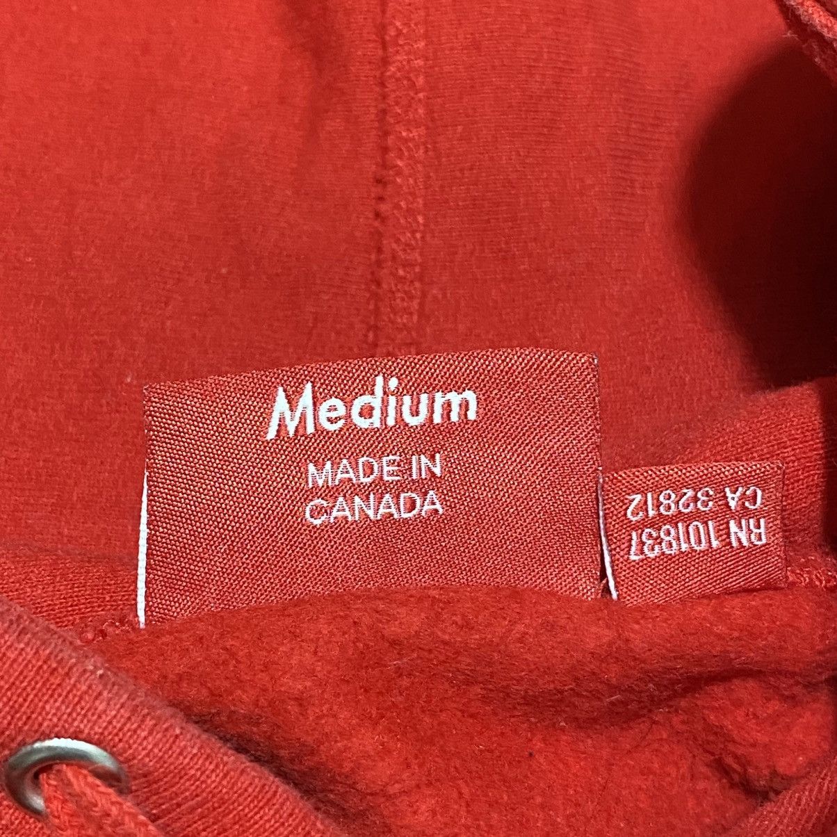 Supreme FW16 SUPREME 3M REFLECTIVE SMAL LOGO HOODIE Size US M / EU 48-50 / 2 - 7 Thumbnail