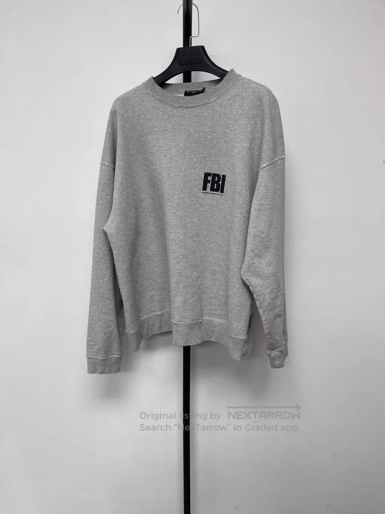 Balenciaga Balenciaga Letter Printed Solid Color Fleece Round Neck Ho Size S / US 4 / IT 40 - 1 Thumbnail