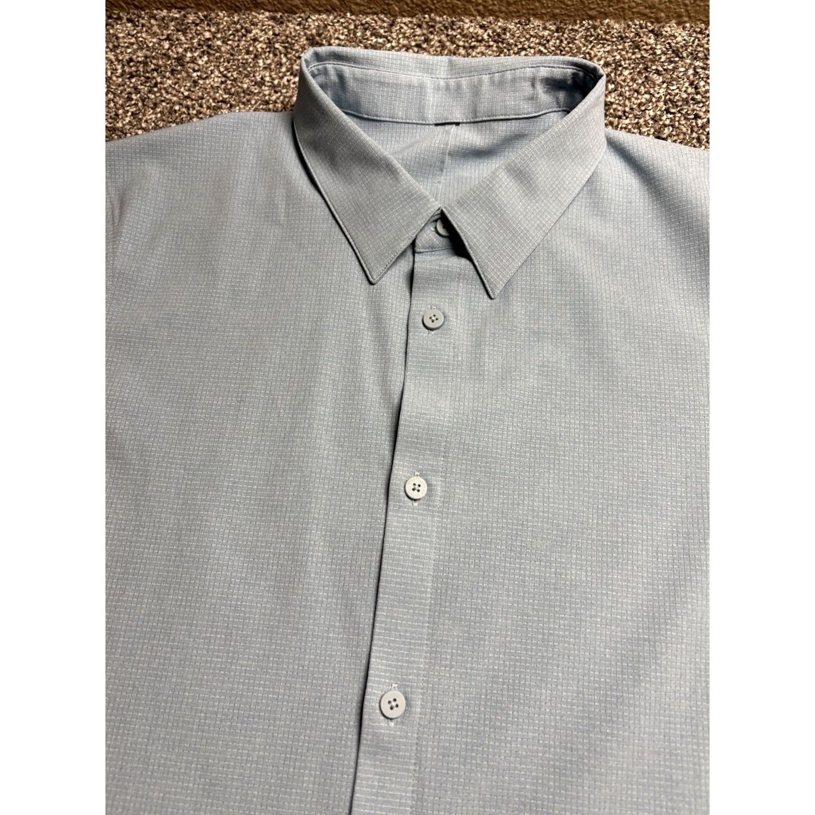 Lululemon VINTAGE? No. Lululemon Shirt Mens M Blue Button Up Short Sleeve Athletic Tech Ripstop Size US M / EU 48-50 / 2 - 3 Thumbnail