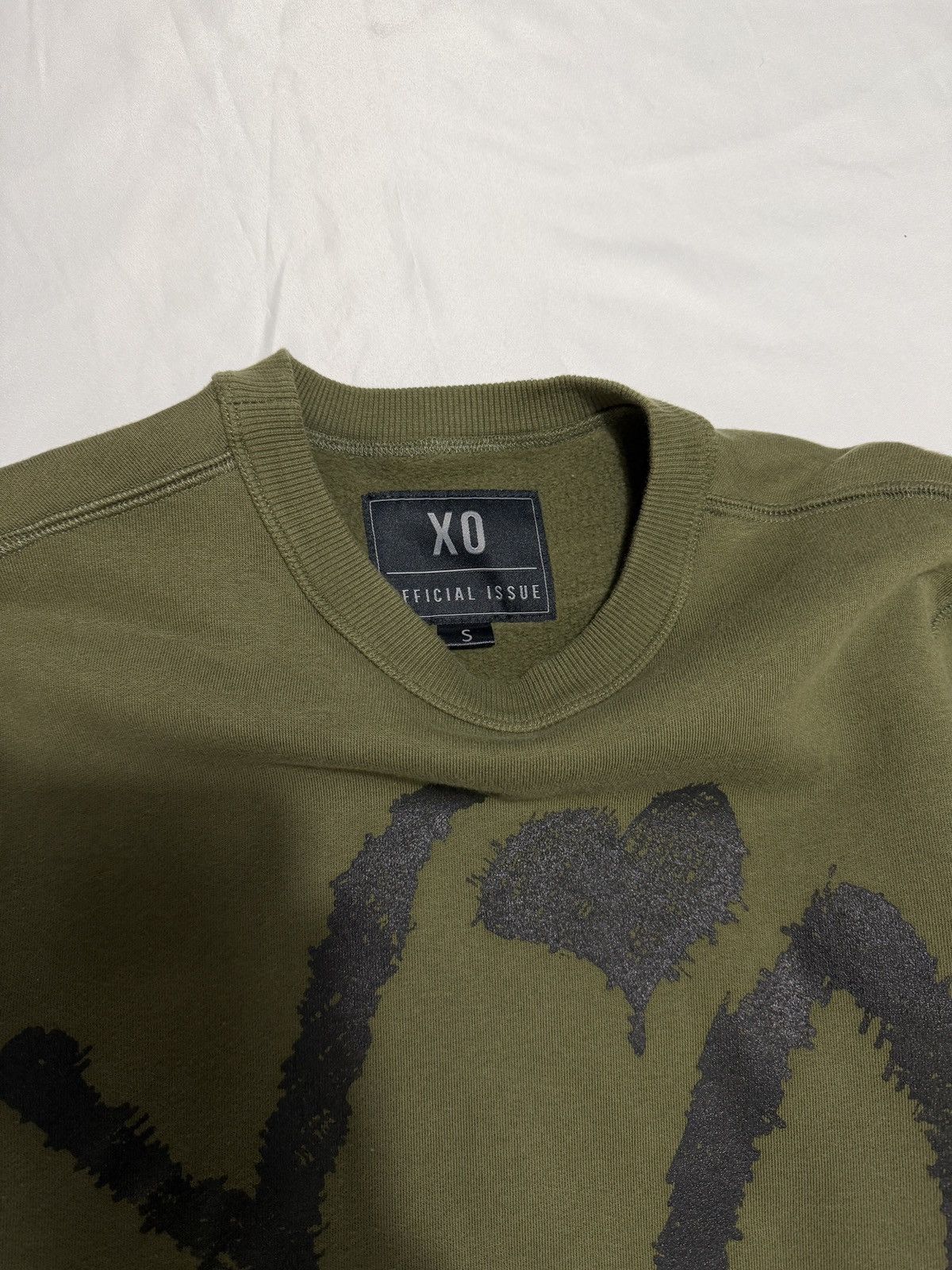 The Weeknd The Weeknd XO CUT & SEWN UNISEX CREW NECK MILITARY GREEN Size US S / EU 44-46 / 1 - 3 Thumbnail