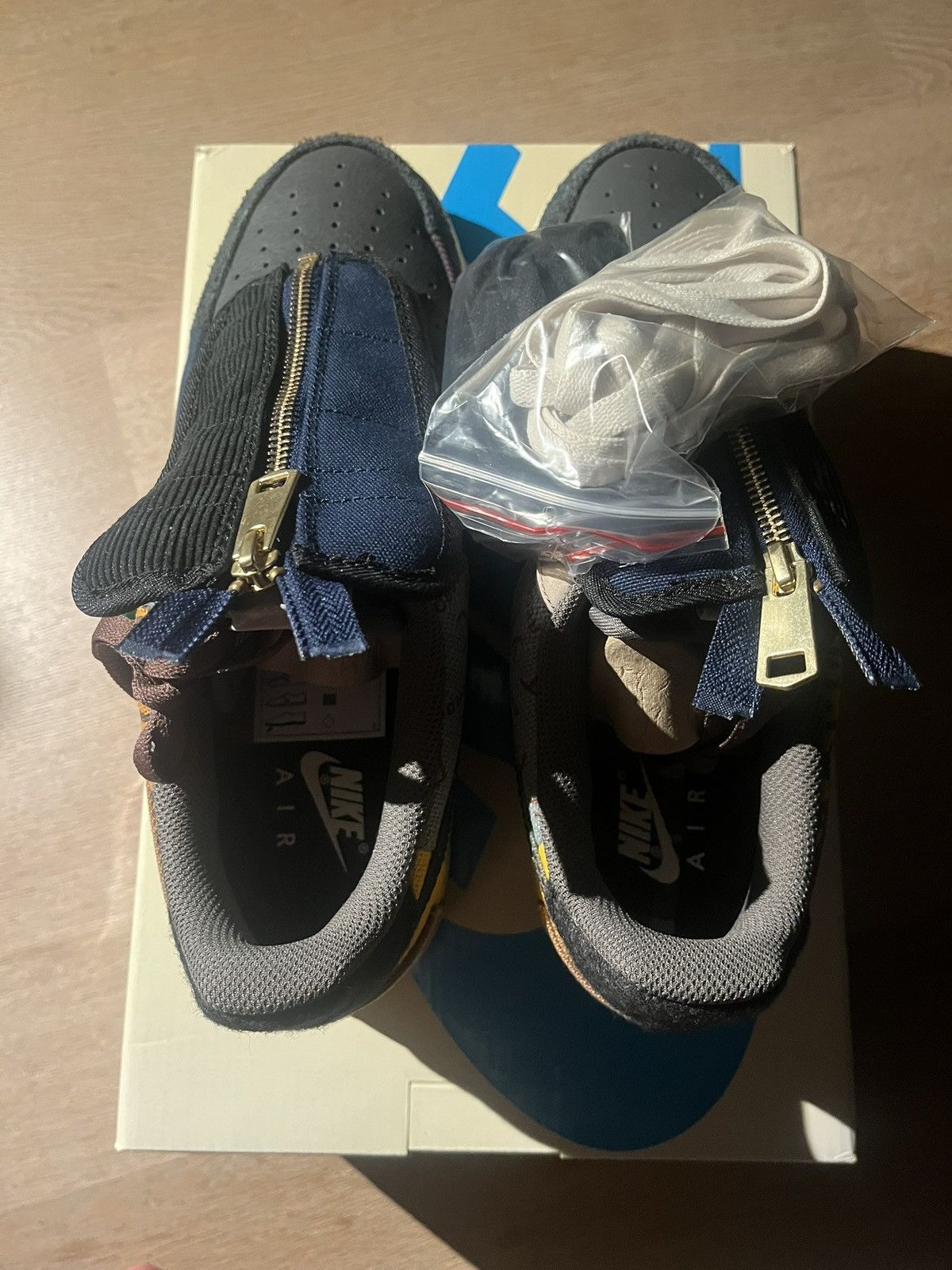 Nike × Travis Scott Nike Air Force 1 Low Travis Scott „Cactus Jack“ Size US 10.5 / EU 43-44 - 6 Thumbnail