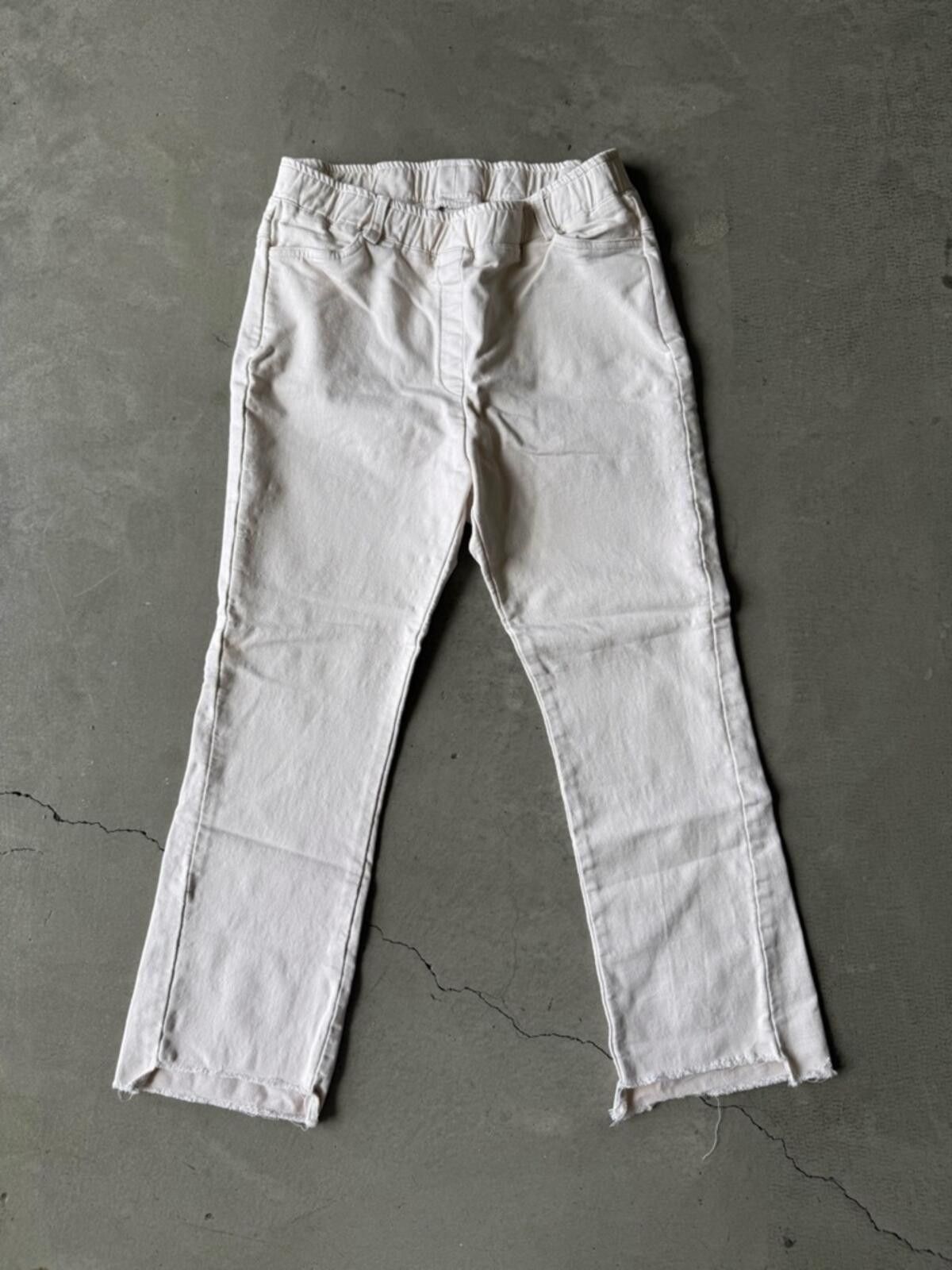 Mecca Mecca / Elastic Waist Straight Crop Raw Hem / Ivory Size 28" / US 6 / IT 42 - 1 Thumbnail