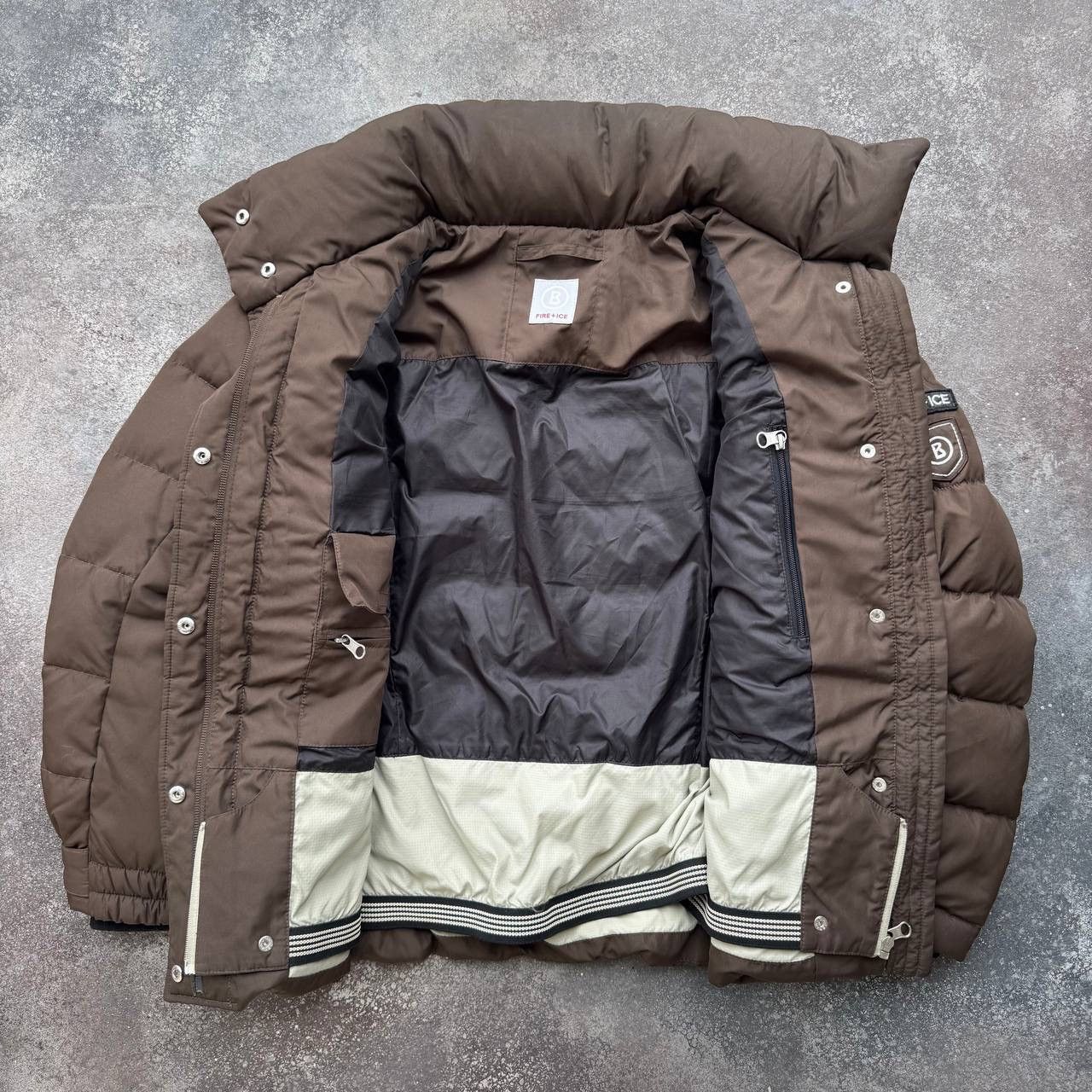 Bogner × Vintage Bogner Vintage Woman’s Ski Fur Down Jacket Size M / US 6-8 / IT 42-44 - 7 Thumbnail