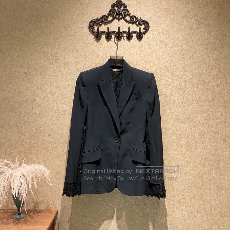Alexander McQueen Alexander Mcqueen Black lace suit jacket Size XS / US 0-2 / IT 36-38 - 1 Thumbnail