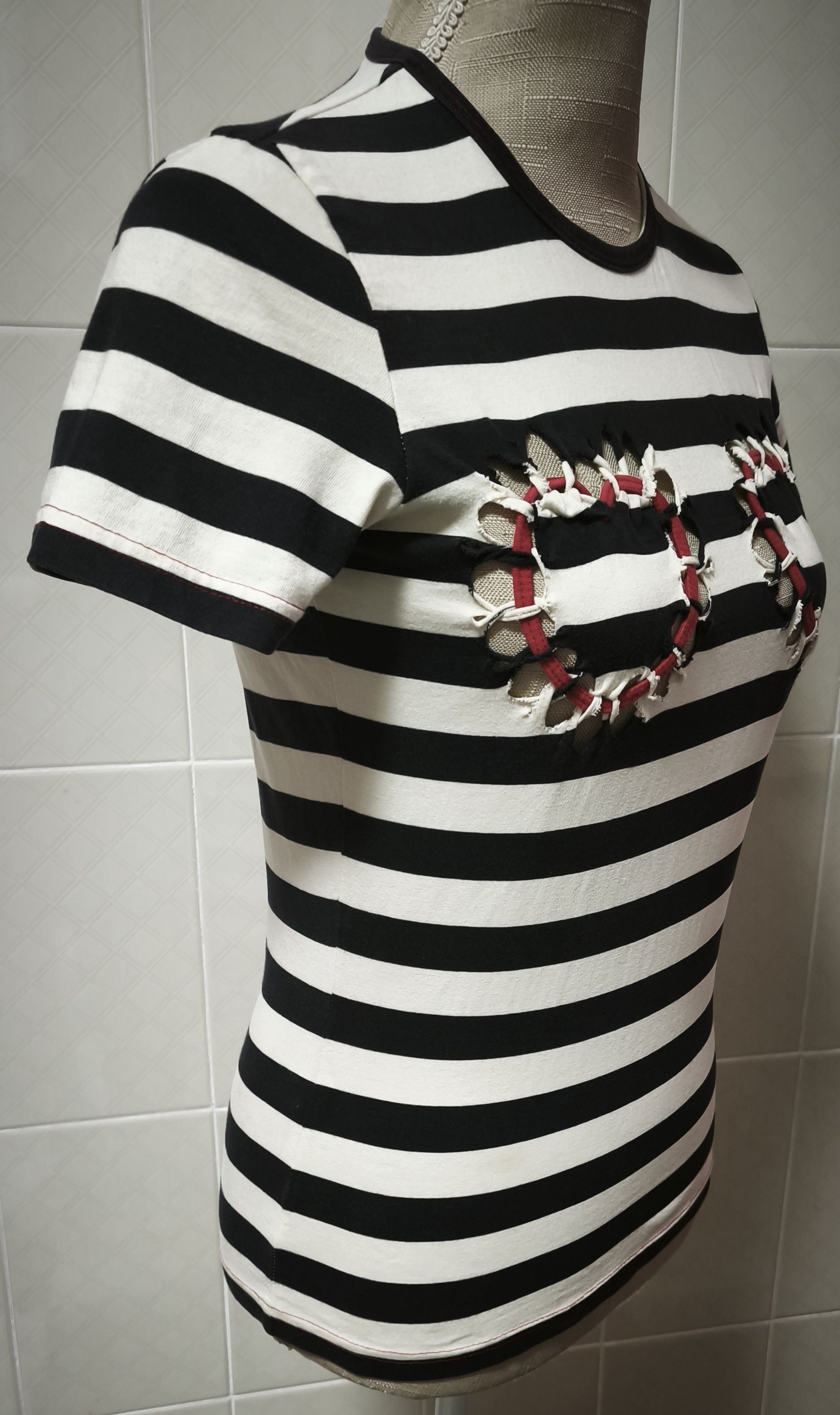 Jean Paul Gaultier Two red cord hearts top - Do you think I'm sexy? Size S / US 4 / IT 40 - 3 Thumbnail