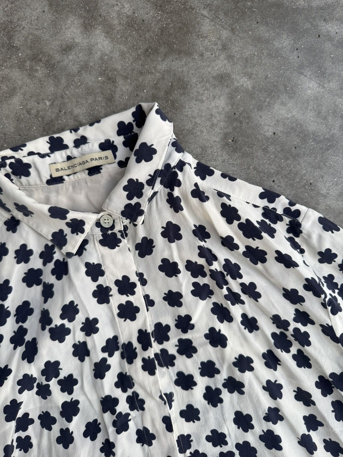Balenciaga BALENCIAGA SS11 Rare Button-up flowers Shirt desginer Size S / US 4 / IT 40 - 2 Thumbnail