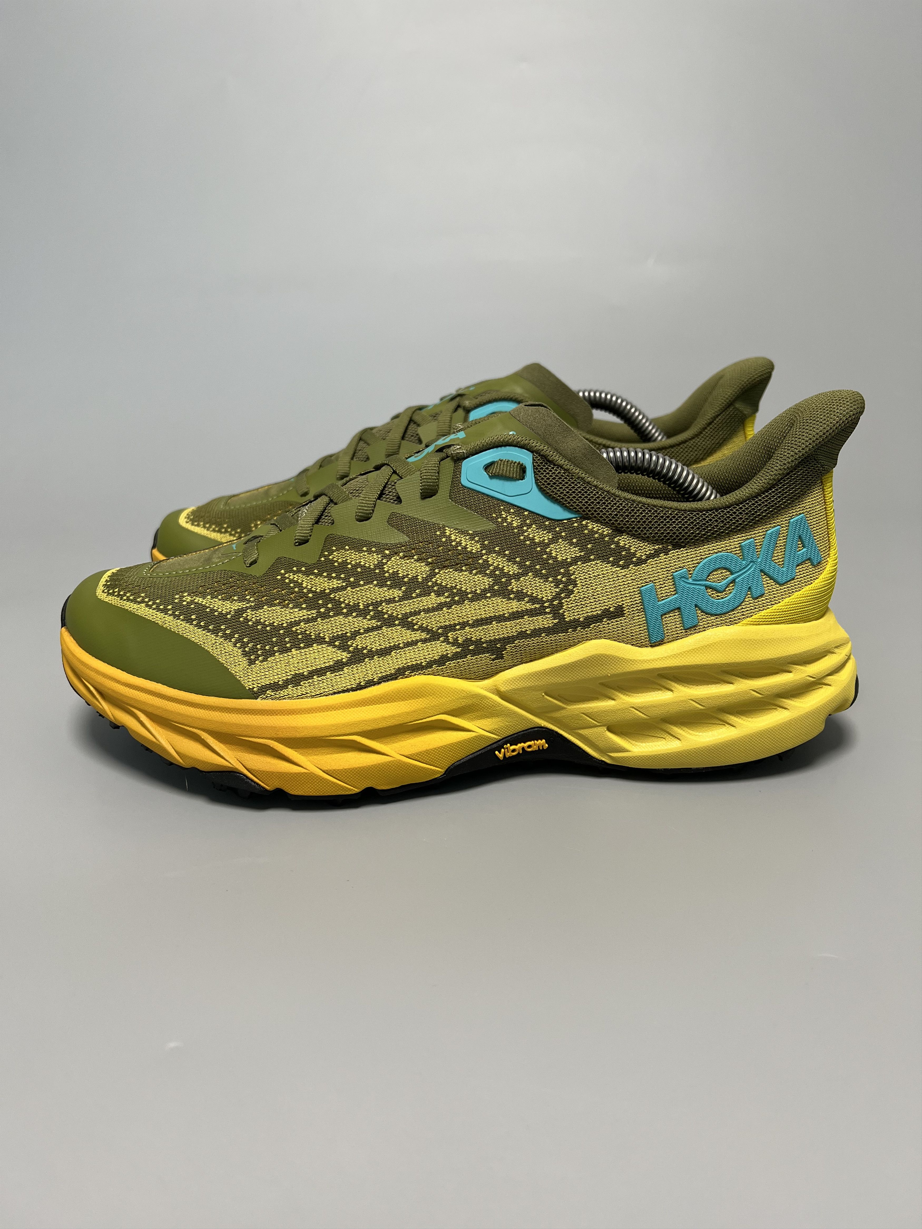 Hoka 9D Sample Hoka One One Speedgoat 5 Trail Running Shoes Size US 9 / EU 42 - 2 Thumbnail