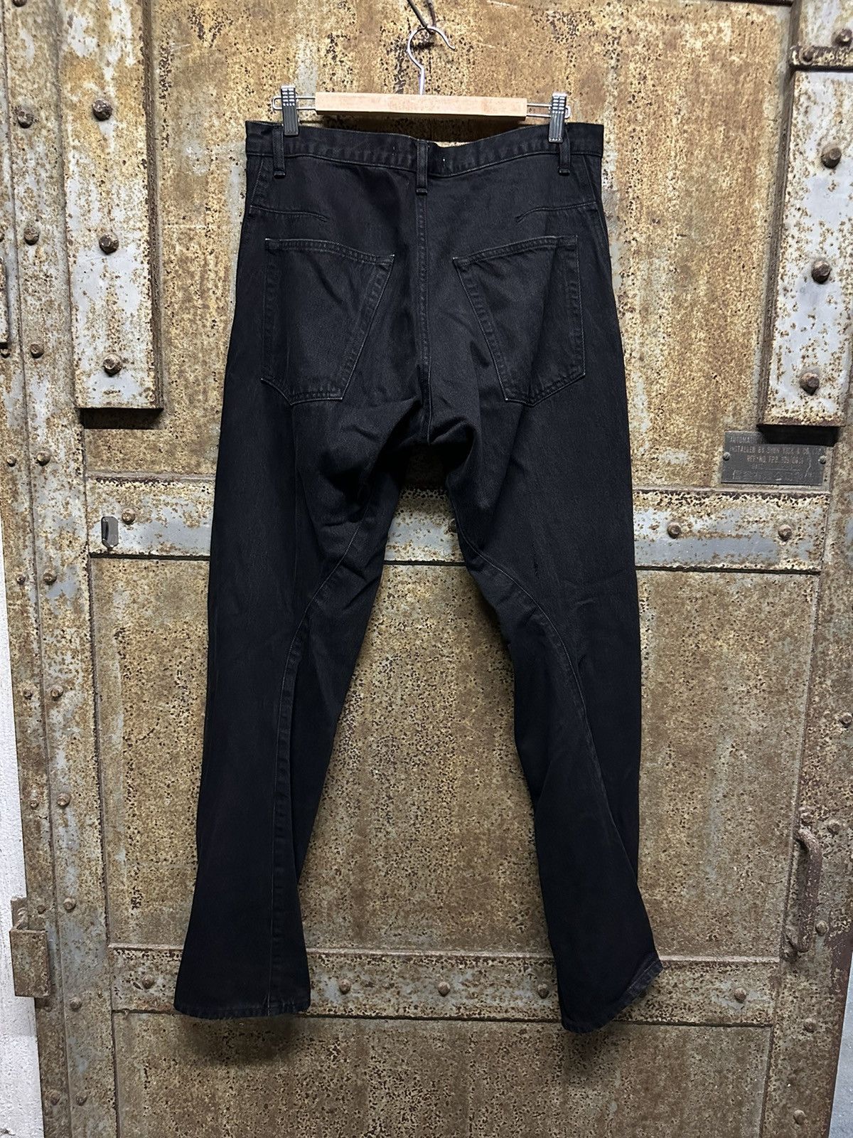 Japanese Brand NVRFRGT black faded 3D bootcut denim Size US 34 / EU 50 - 2 Thumbnail