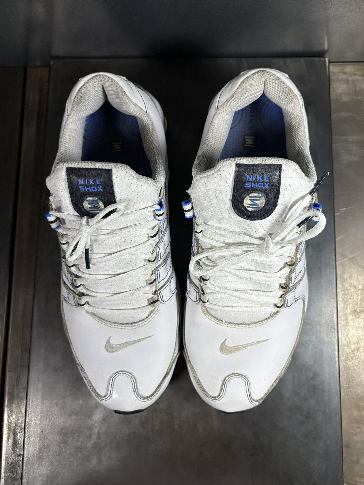Nike 2008 Nike Shox NZ EU Patent Leather Vintage Y2K 325201-141 Size US 11 / EU 44 - 7 Thumbnail