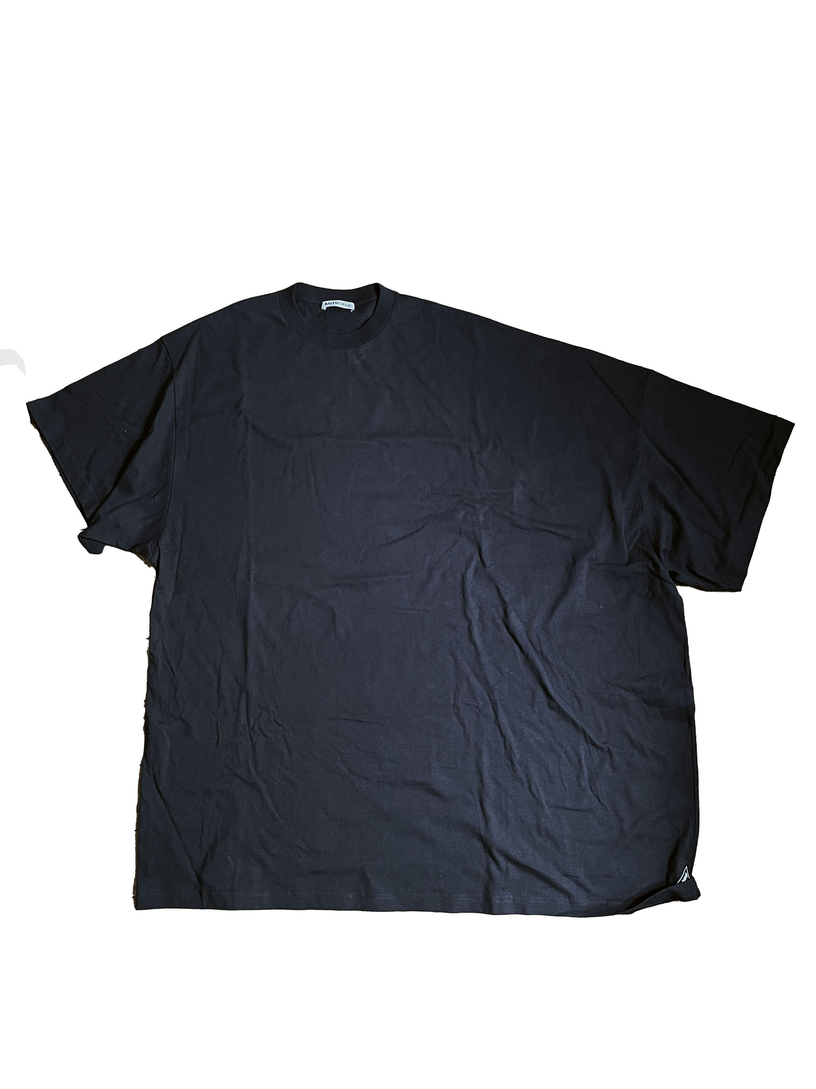 Balenciaga Balenciaga Asymmetric T-Shirt Size US M / EU 48-50 / 2 - 1 Thumbnail