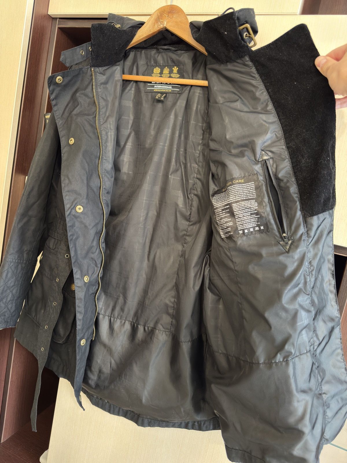Barbour Barbour International Hairpin Hooded Wax Women’s Jacket Size L / US 10 / IT 46 - 12 Thumbnail